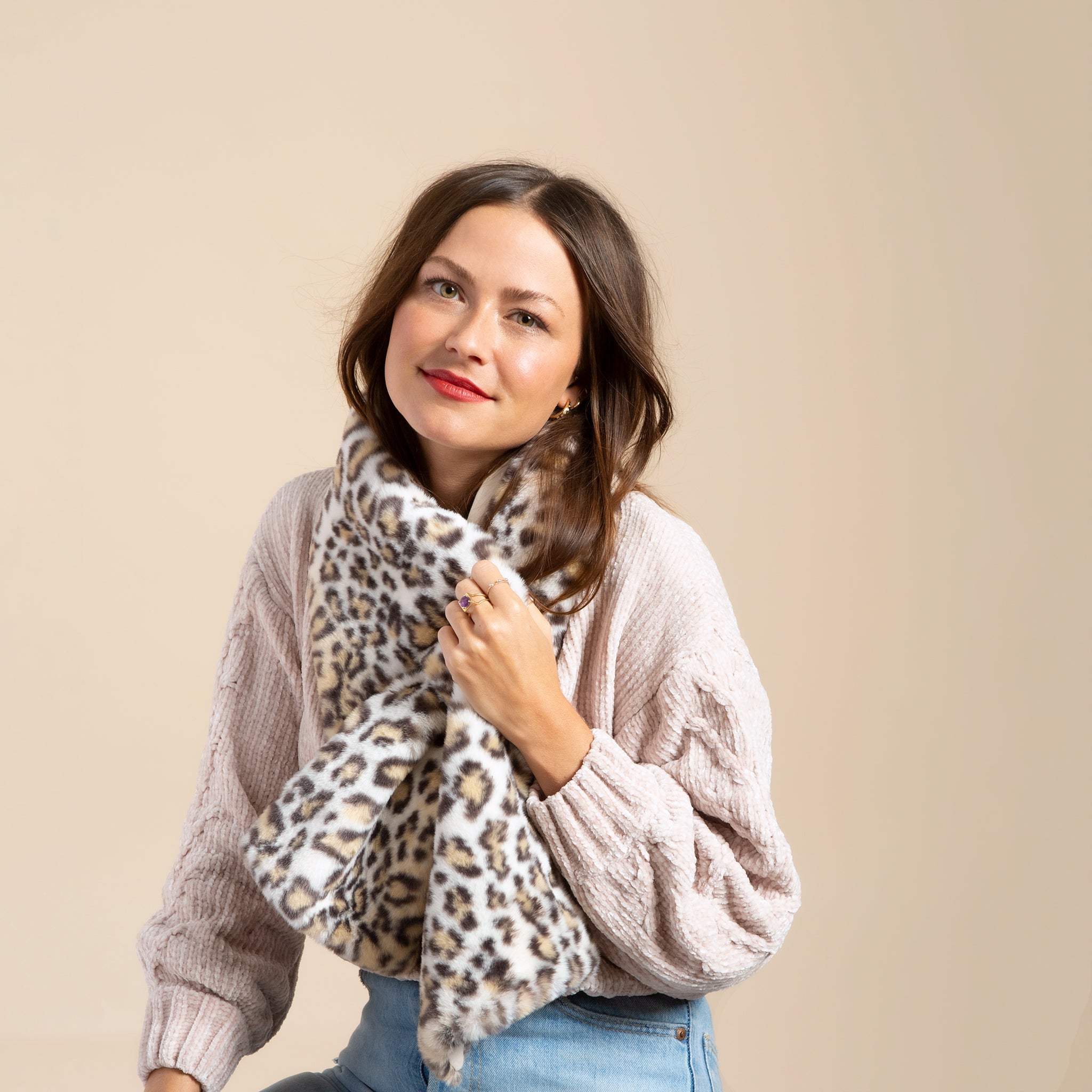 Luxe Pull Thru Scarf - Snow Leopard