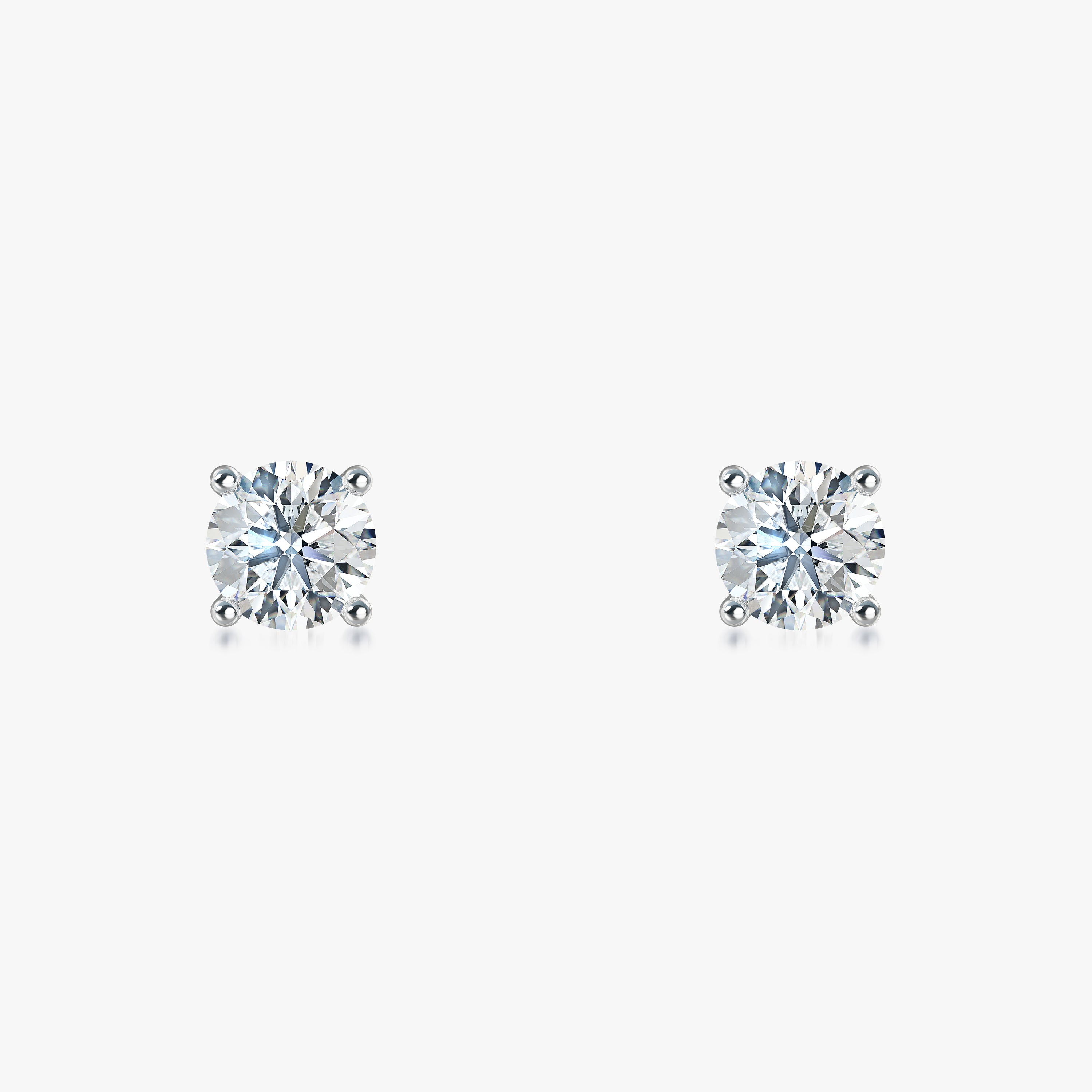 14KT Diamond Stud Earrings