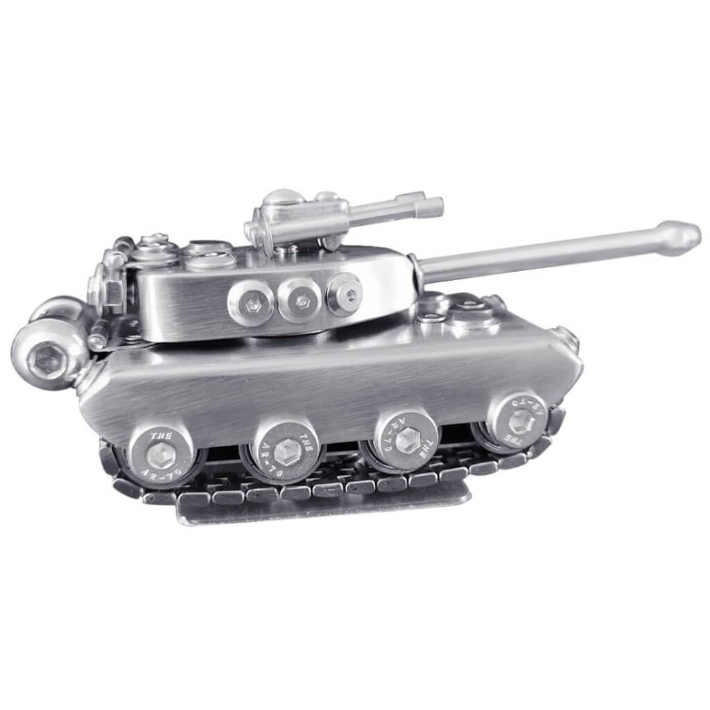 3D Stainless Steel Tank Model Mechanical Device Handicrafts