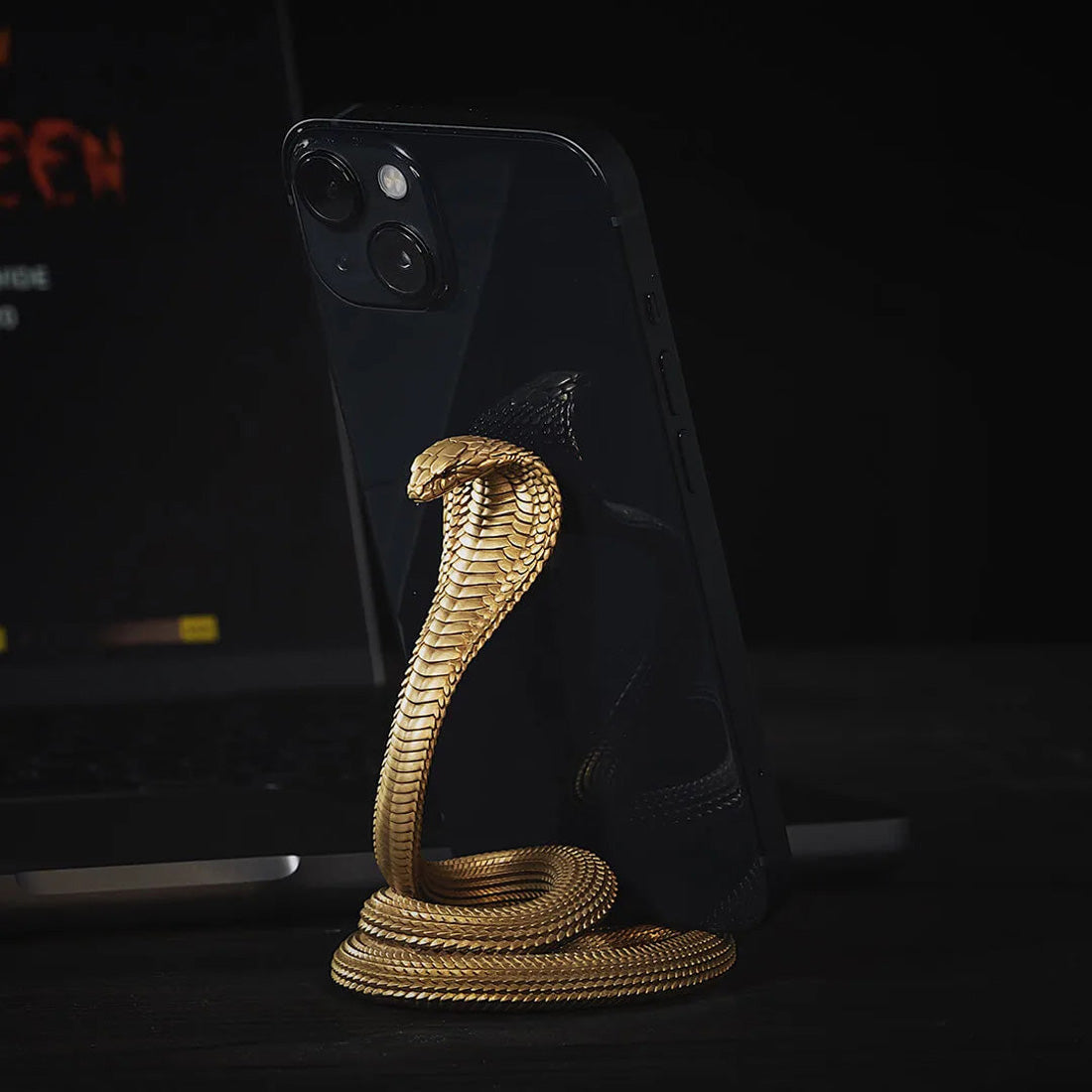 coppertistwu Cobra Phone Stand Holder