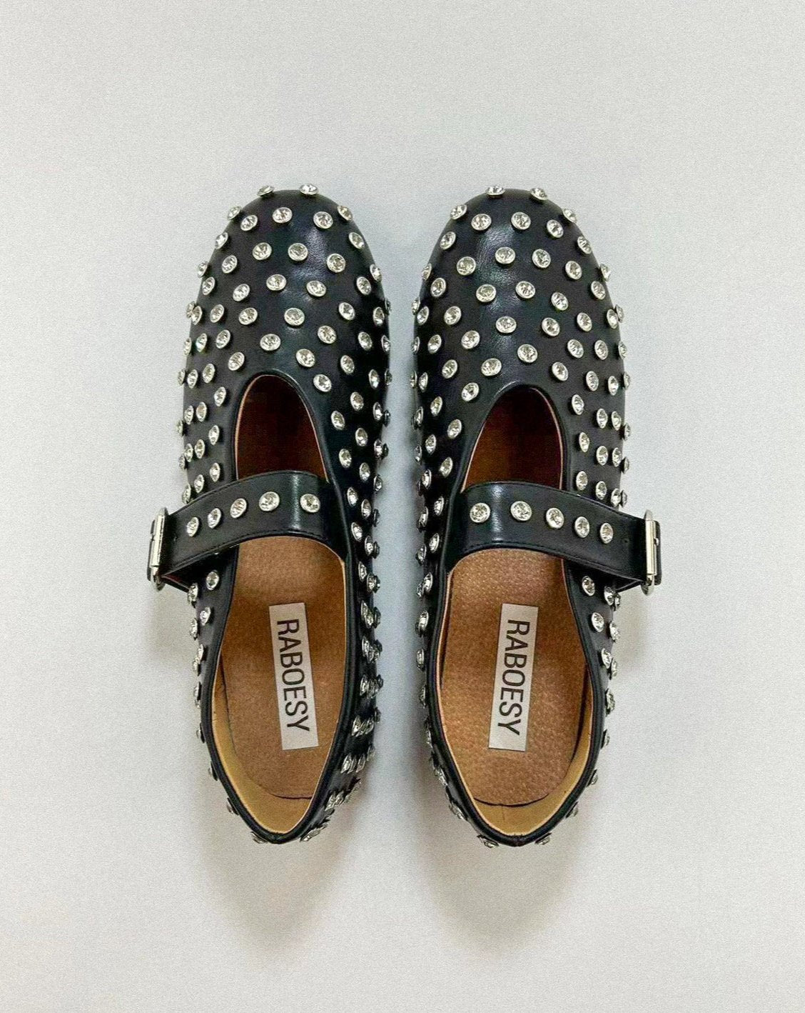 Round Toe Studs Ballet Flats