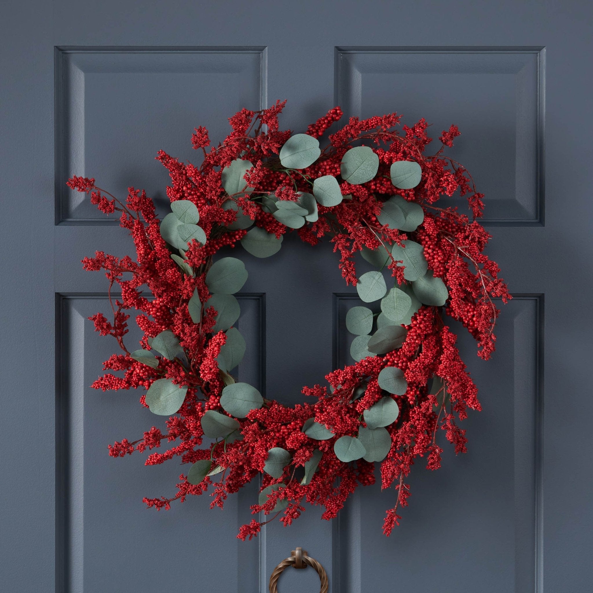 29 EUCALYPTUS/BERRY WREATH