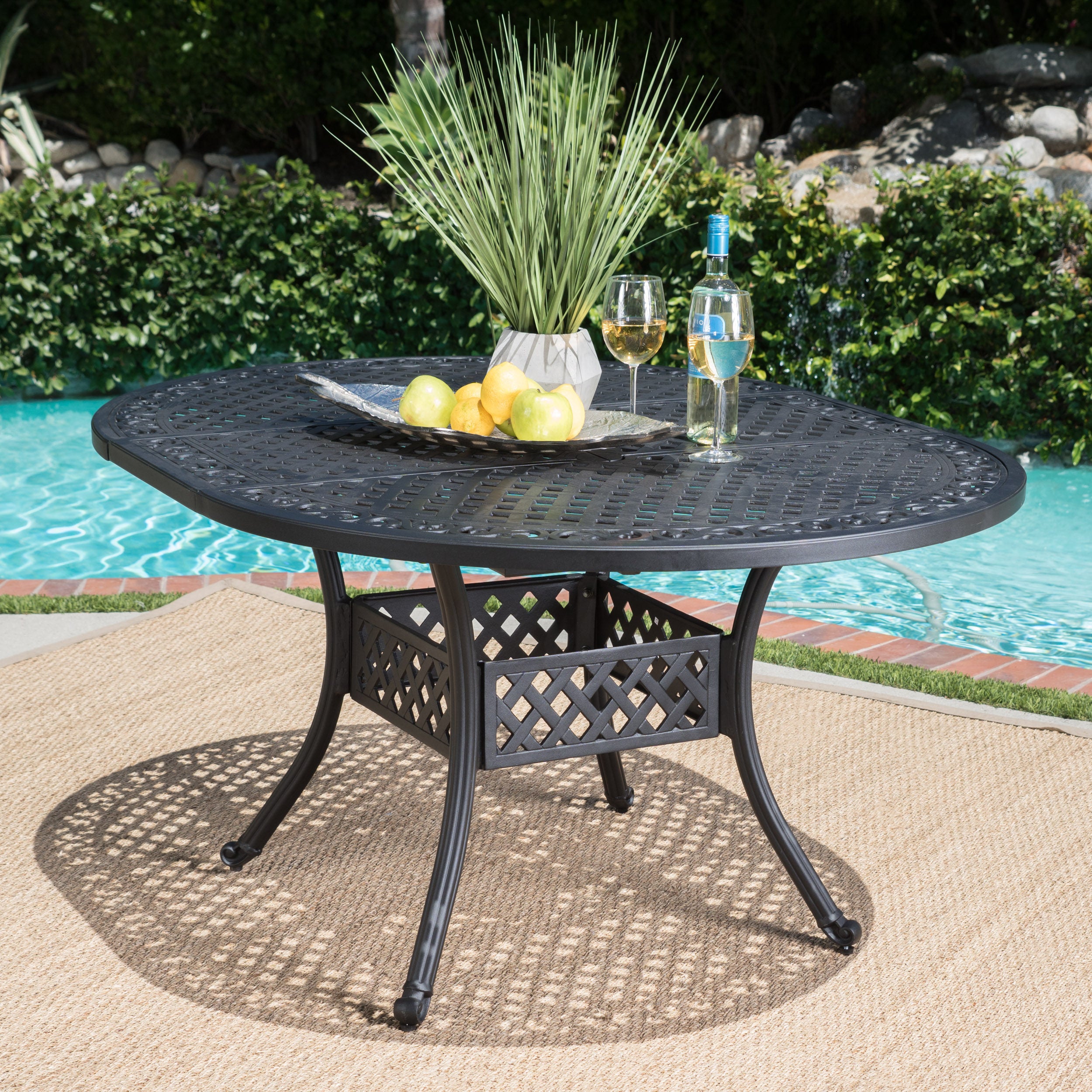 Outdoor Expandable Aluminum Dining Table, Black Sand Finish