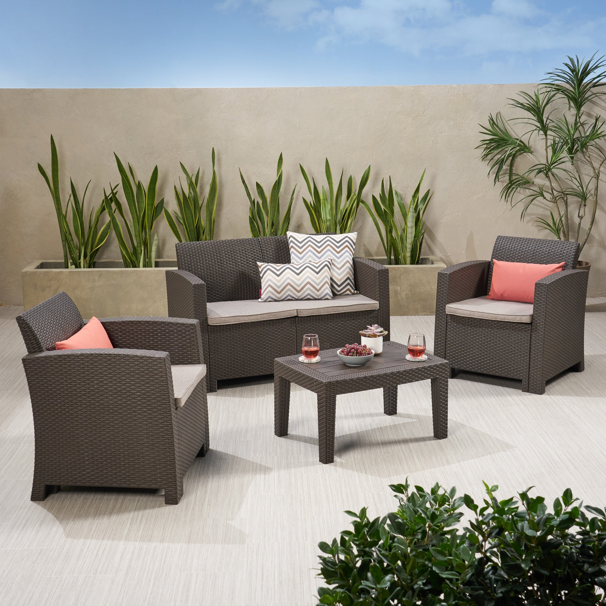 Outdoor Faux Wicker Rattan Style Chat Set with Water Resistant Cushions, 4-Pcs Set, Brown / Mix Beige