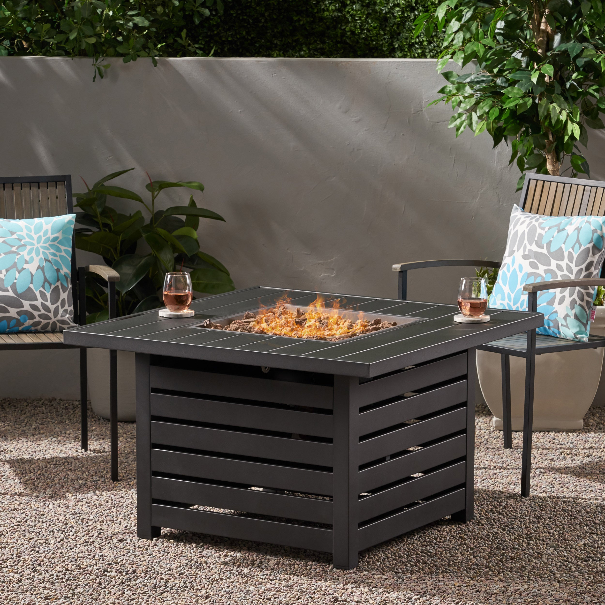 SQUARE IRON FIRE PIT - 50 000BTU