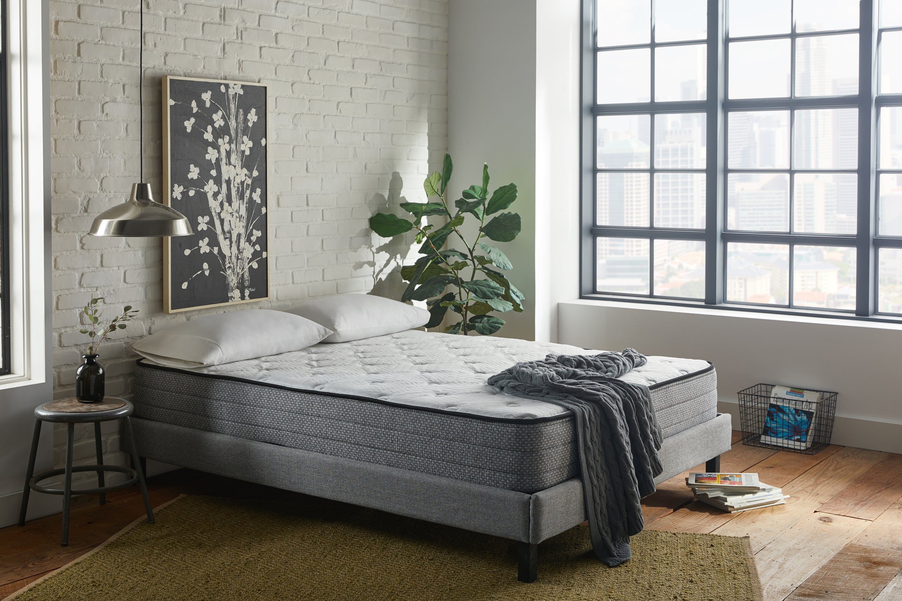 10"" Twin Mattress with Gel Memory Foam 884 Pocketed coil