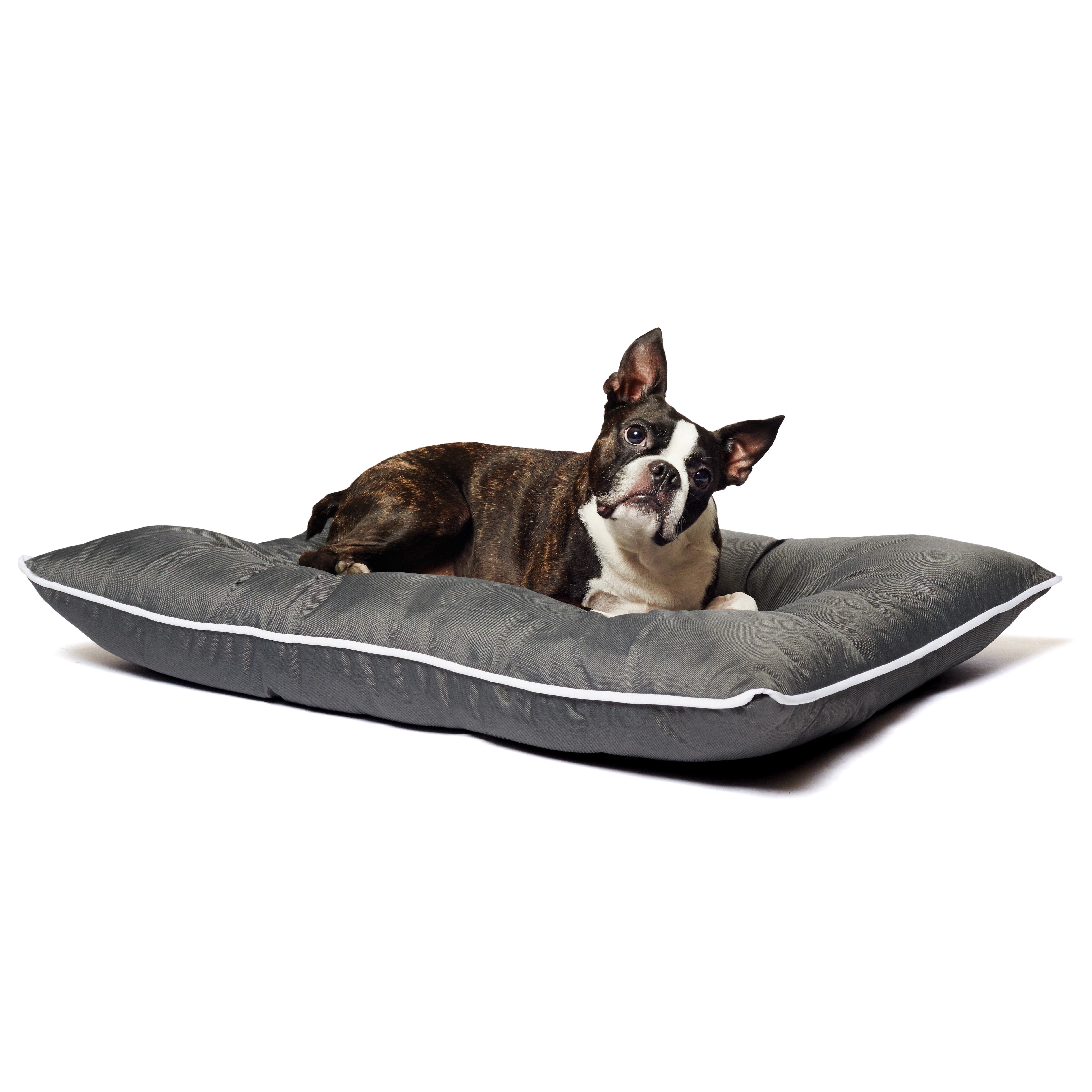 Co-Pilot Waterproof Dog Bed - Chew Proof Pet Bed - Durable Outdoor Mat for Dogs, Heavy Duty, Ideal for Travel