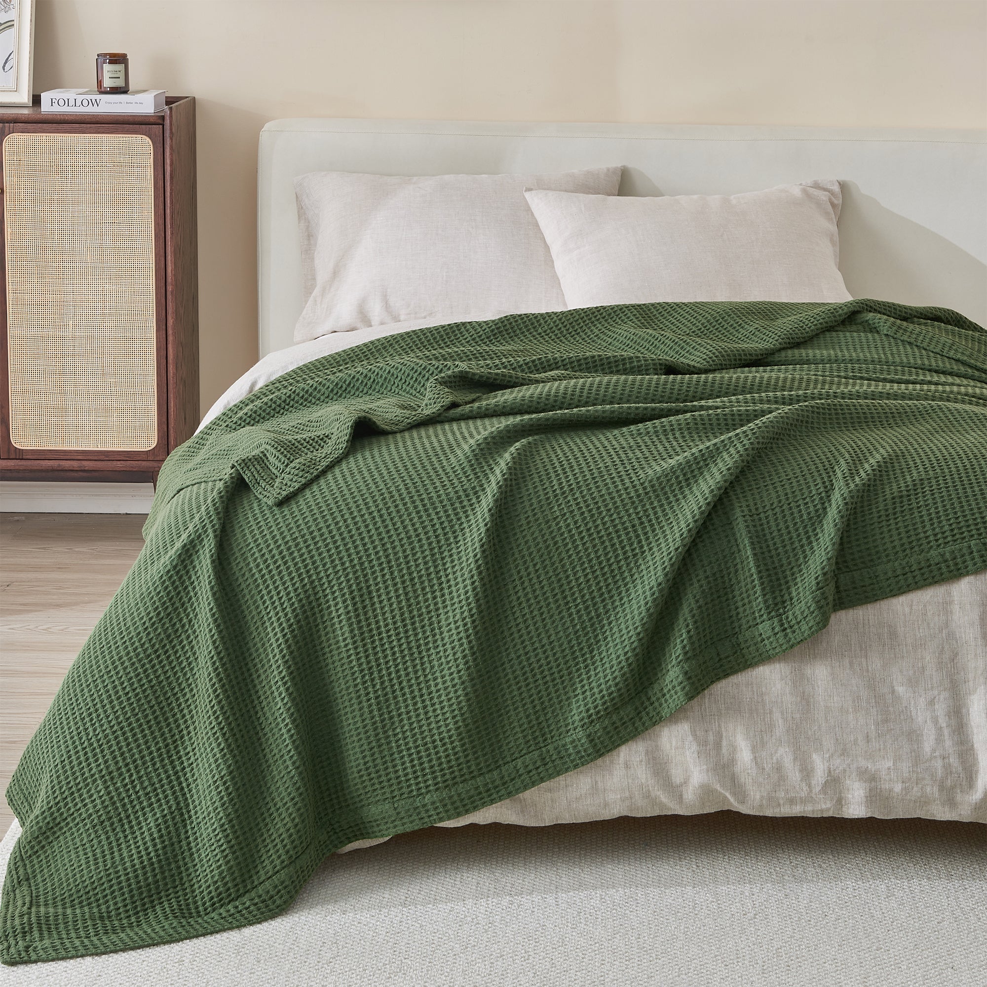 100% Cotton All-Season Lightweight Waffle Weave Knit Throw Blanket, Forest Green