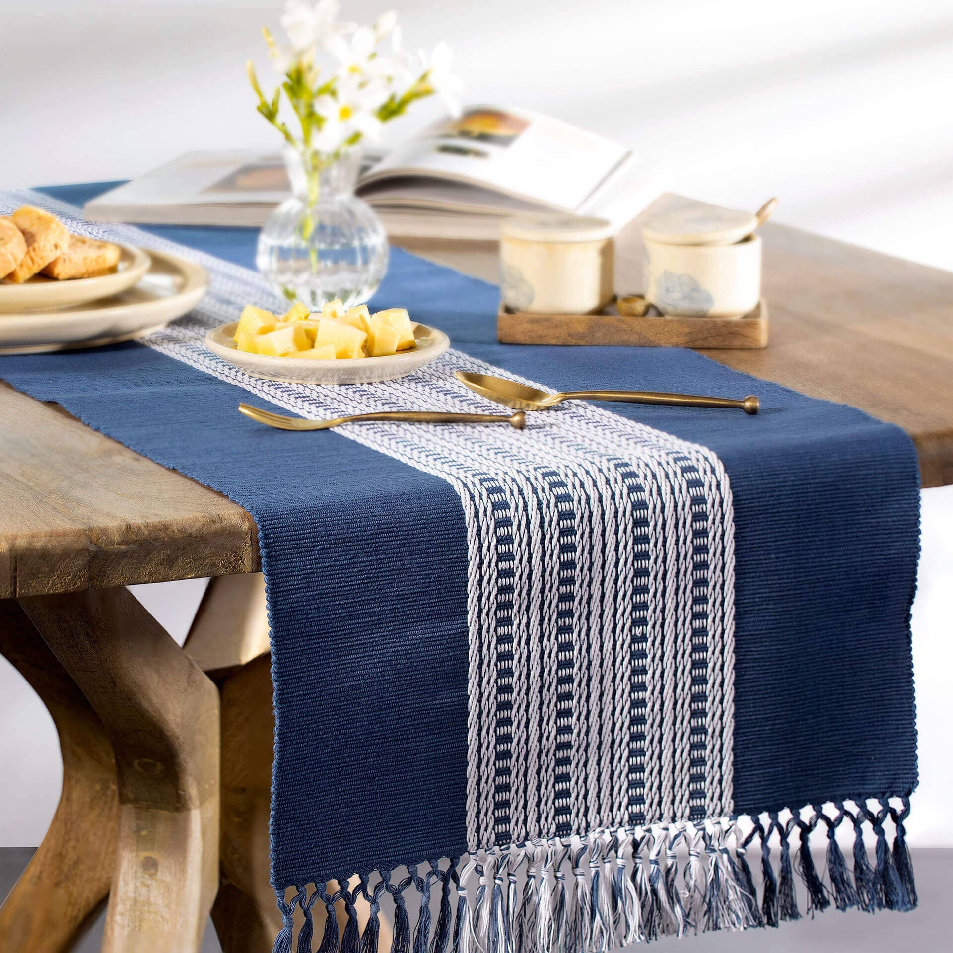 Aksa 100% Cotton Table Runner / Indigo / 70.75 X 14.25 Inches