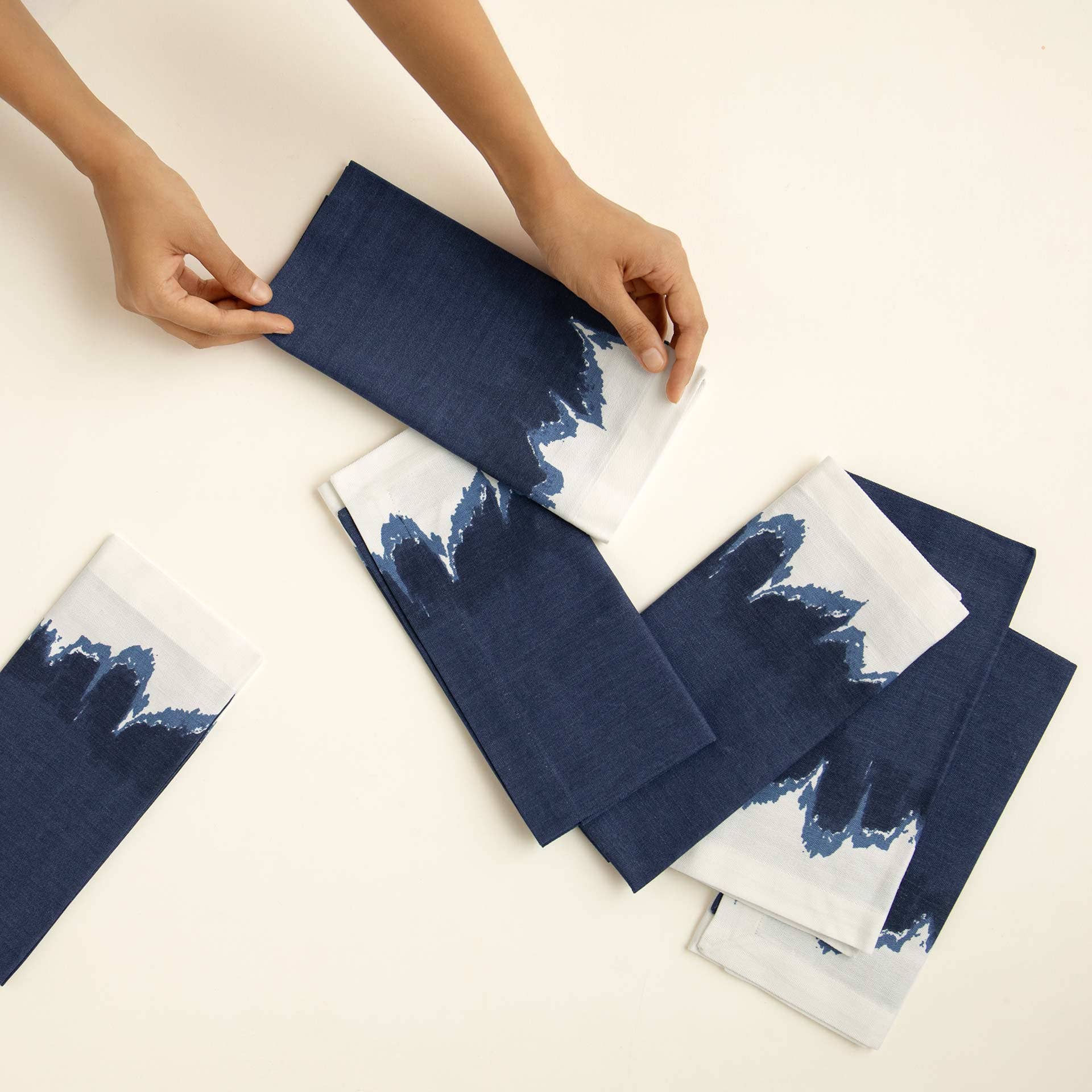 Elevating Blue Napkin / Indigo - Cotton / Set Of 6 Pcs / 18 X 18 Inches (L X W) / Moq - 6 Sets