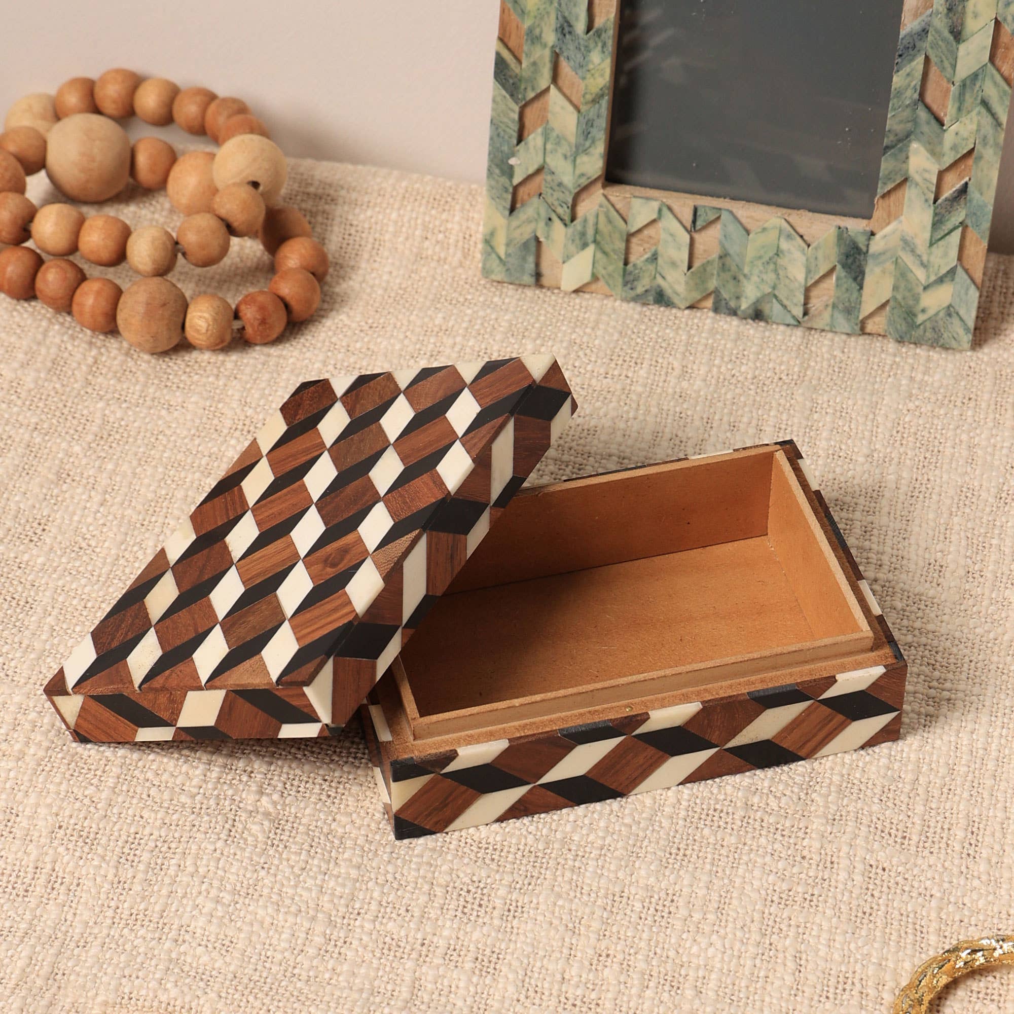 Geometric Inlay Box