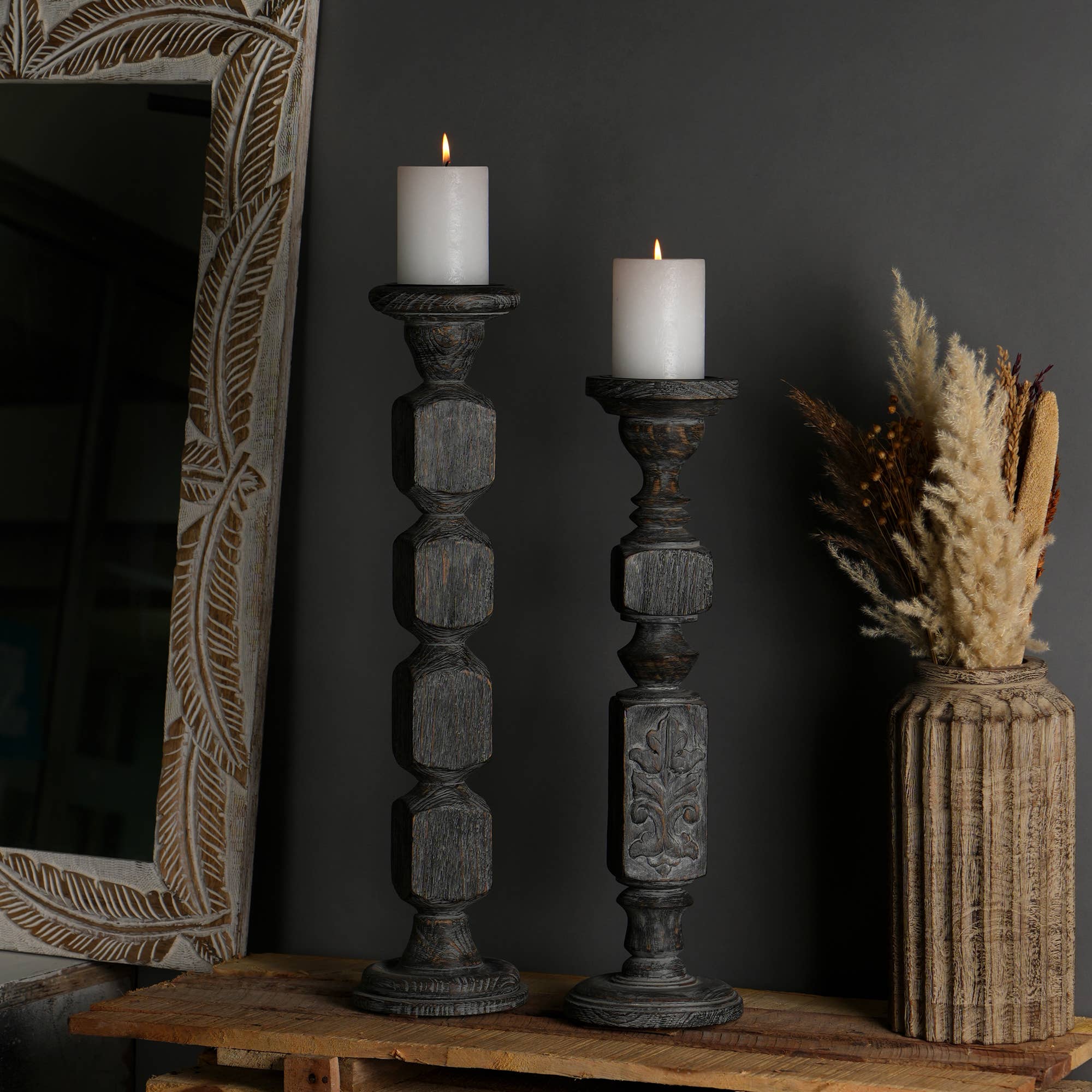 Insha Candle Holder