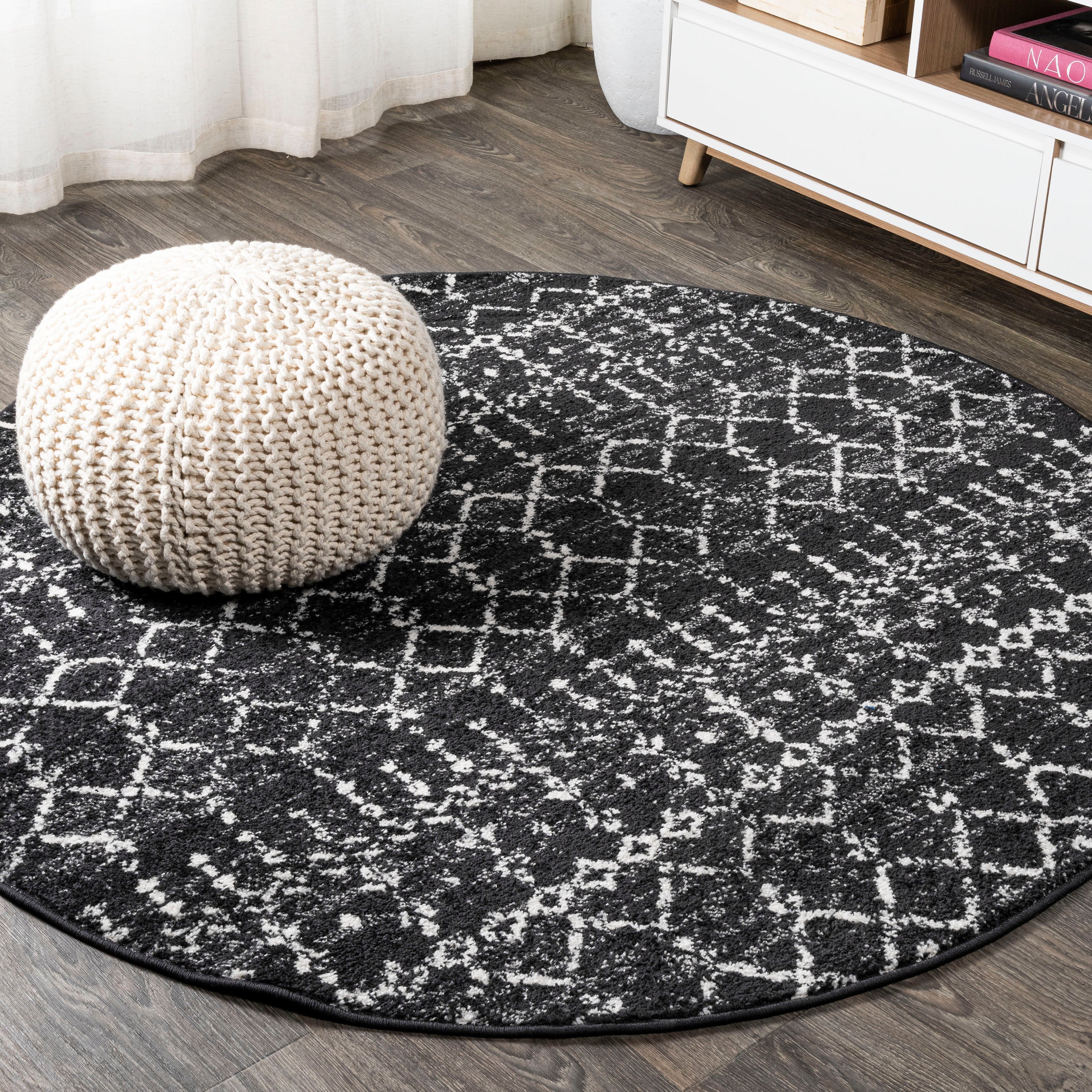 Moroccan HYPE Boho Vintage Diamond Round Area Rug