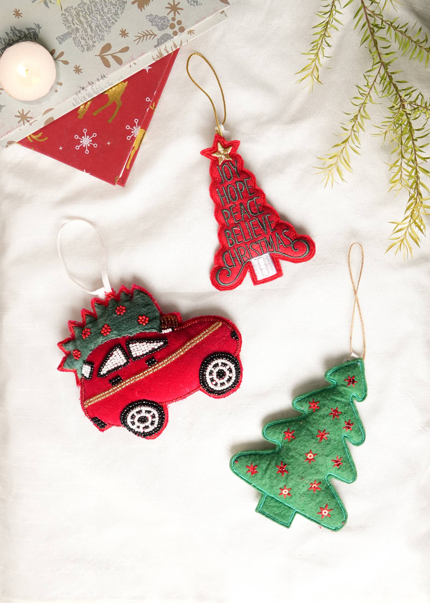 Santa's Car Hnaing Ornament (Case of 6)