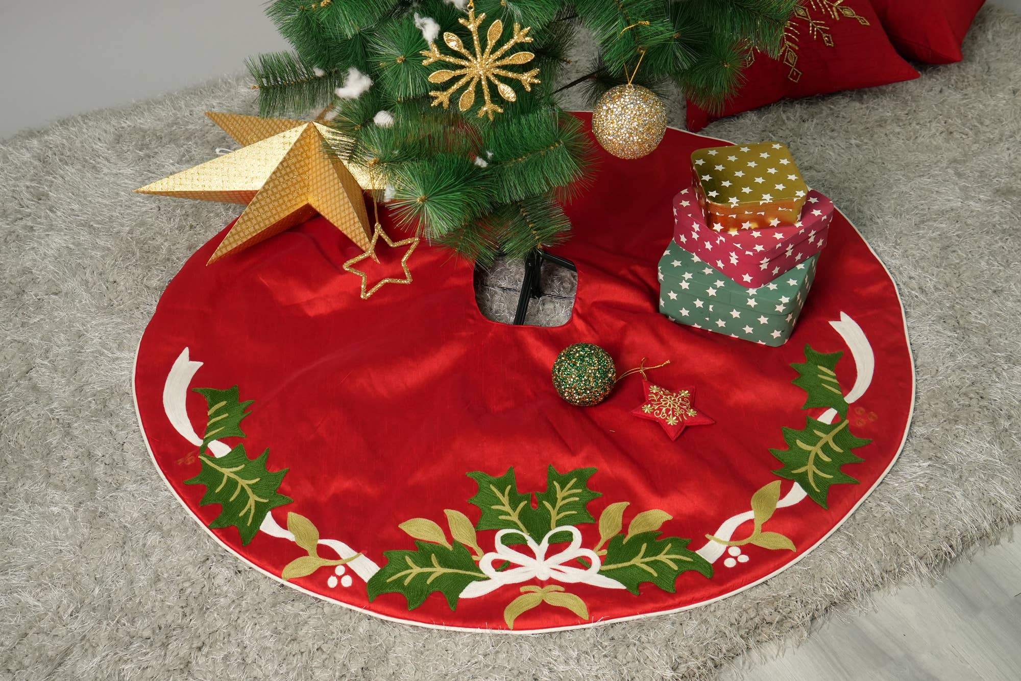 Tree Skirt With Embroidered (Case of 2)