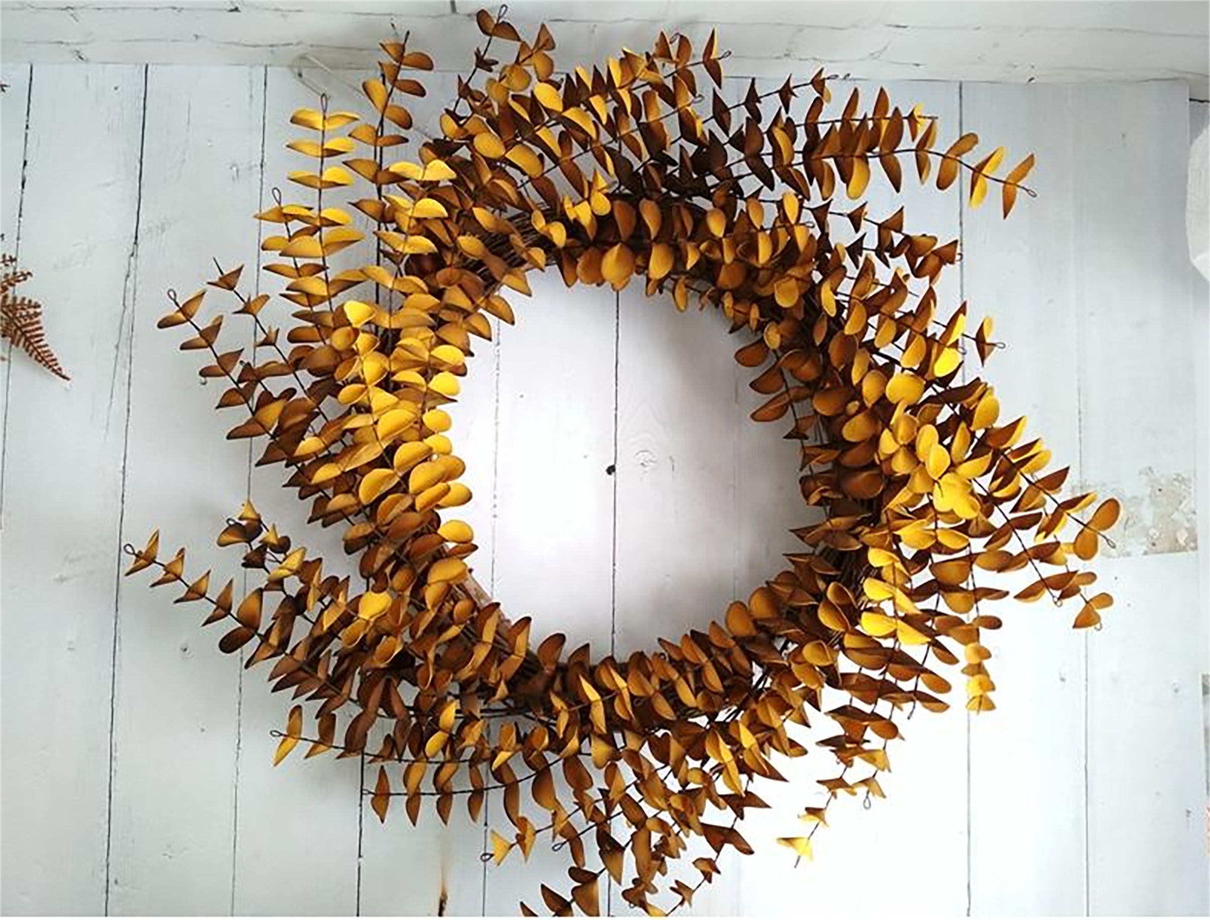 12"" Yellow-Brown Leafy Wreath