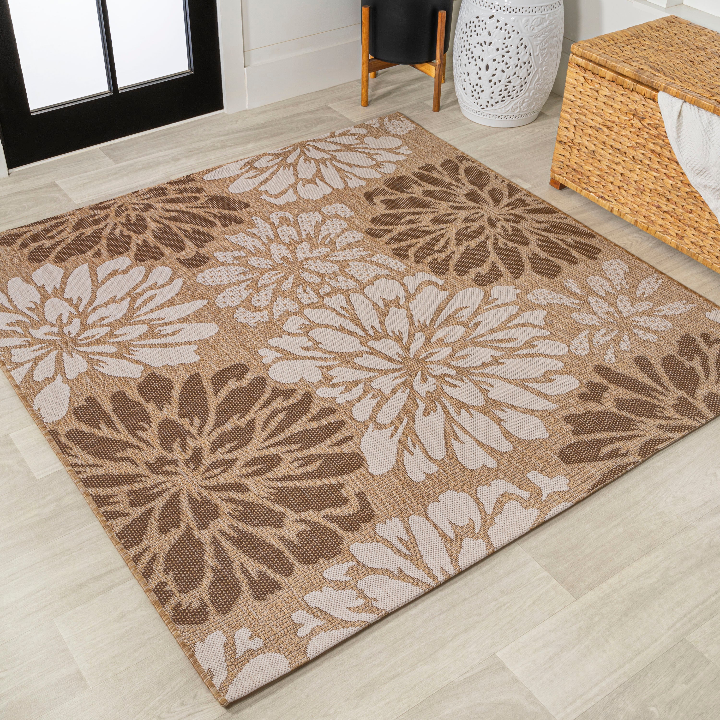 Zinnia Modern Floral Textured Indoor/Outdoor Square Area Rug