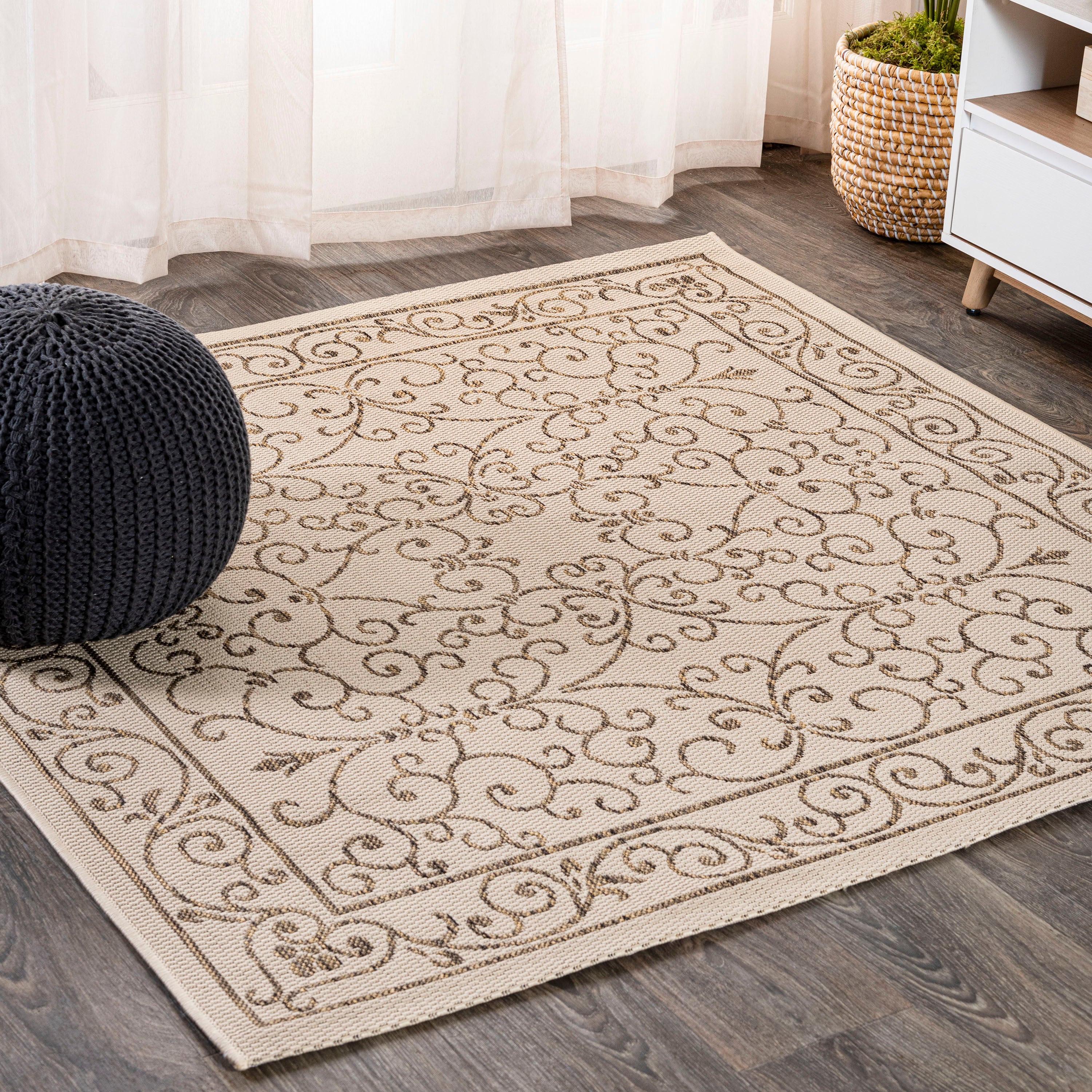 Charleston Vintage Filigree Textured Indoor/Outdoor Square Area Rug