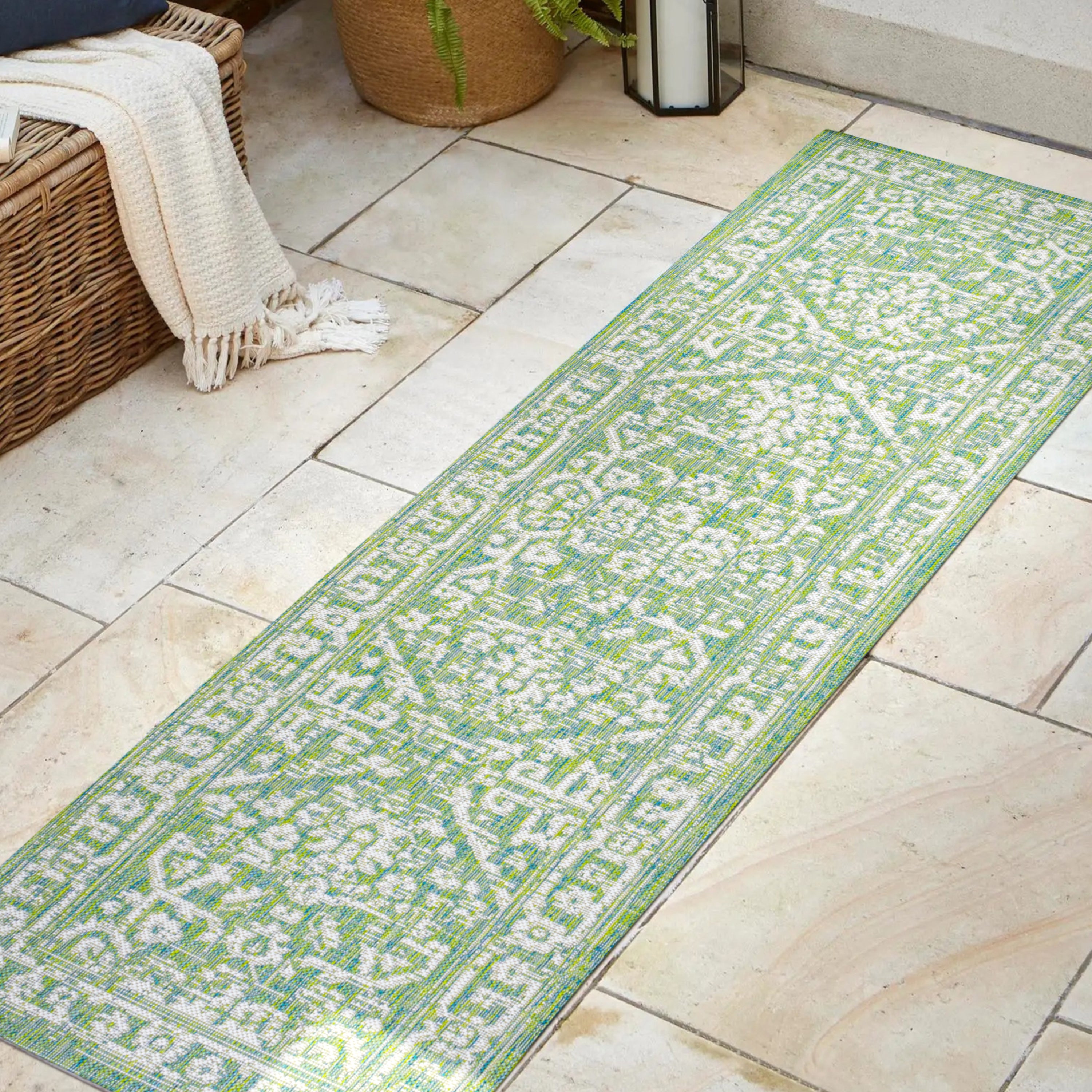 Malta Bohemian Medallion Textured Weave Indoor/Outdoor Runner Rug