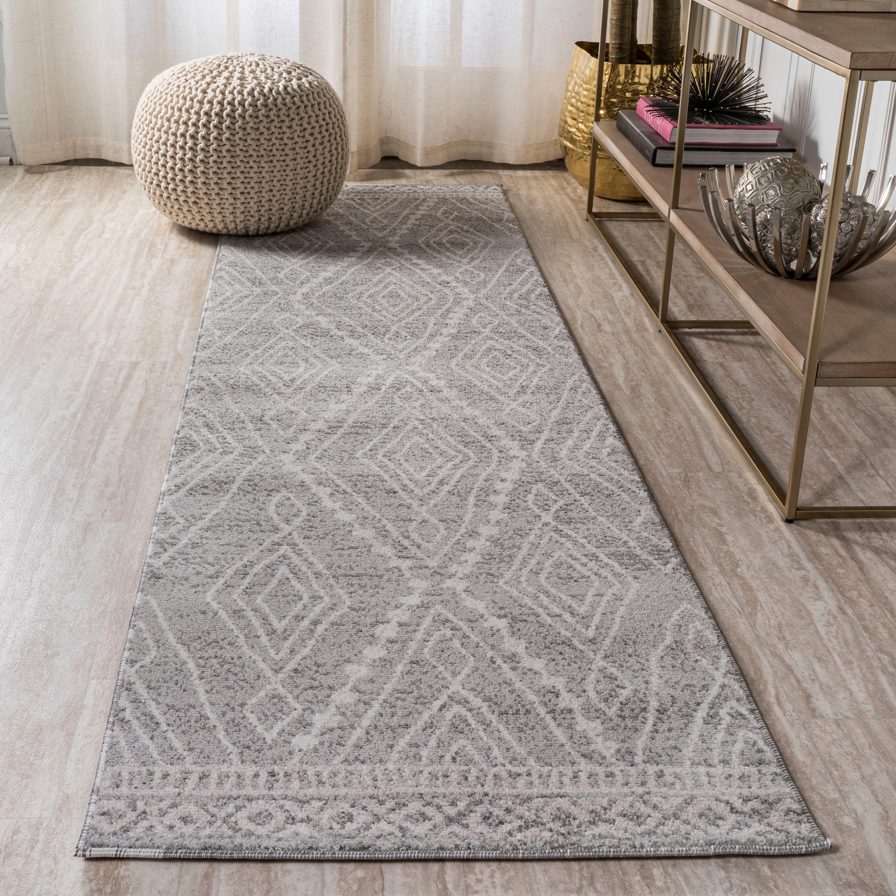 Rih Moroccan Style Diamond Runner Rug