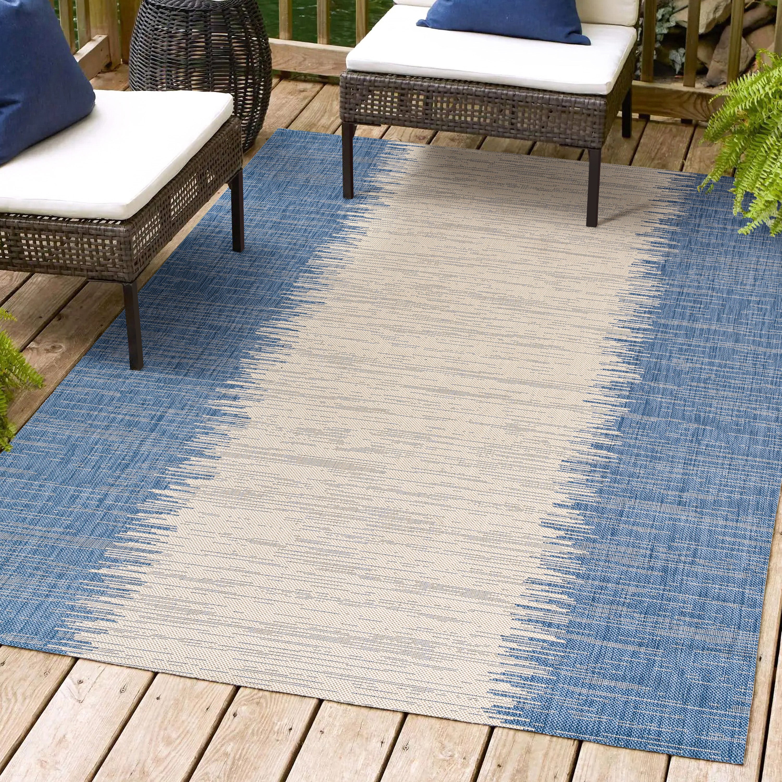 Tavira Modern Strie' Indoor/Outdoor Area Rug