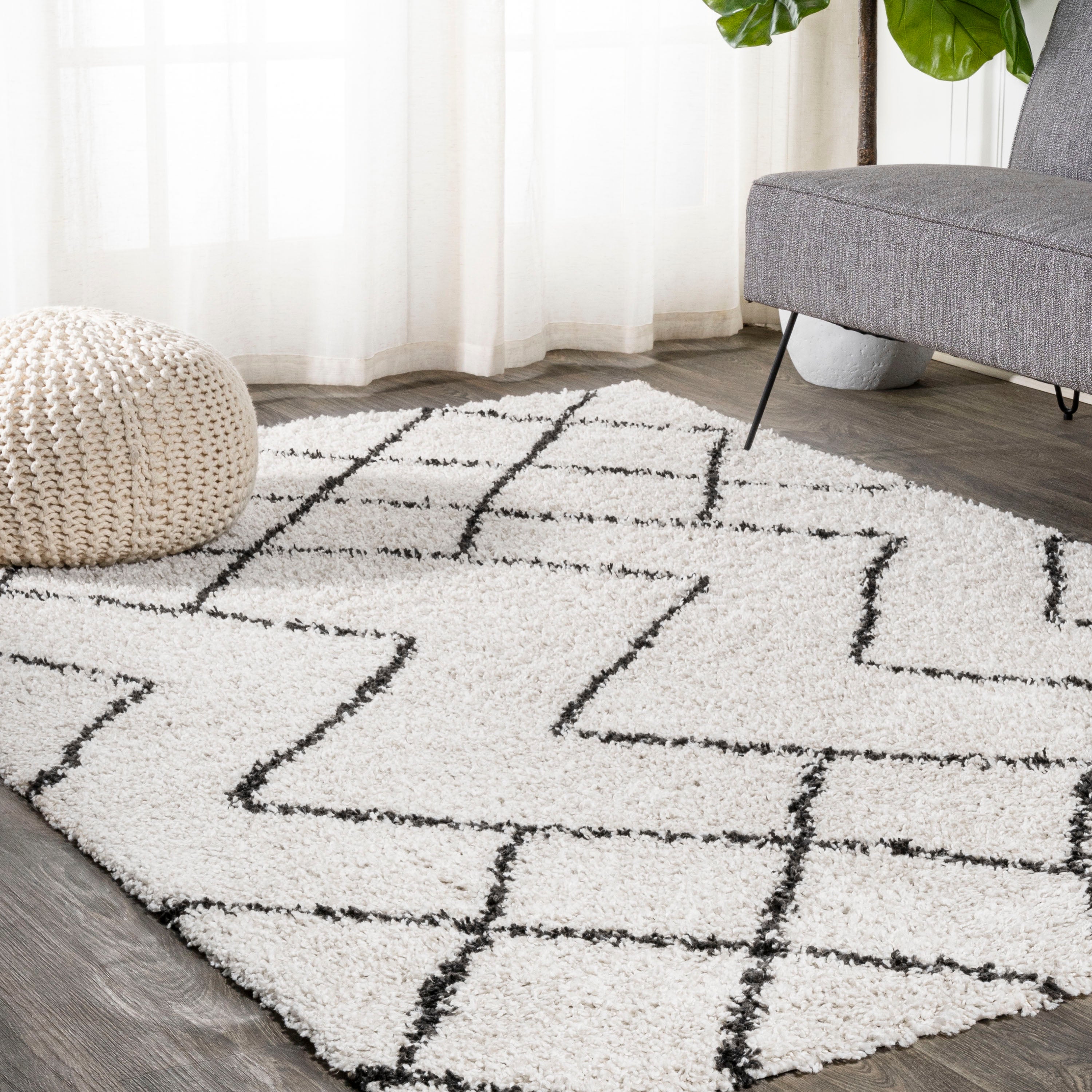 Inca Moroccan Diamond Shag Area Rug