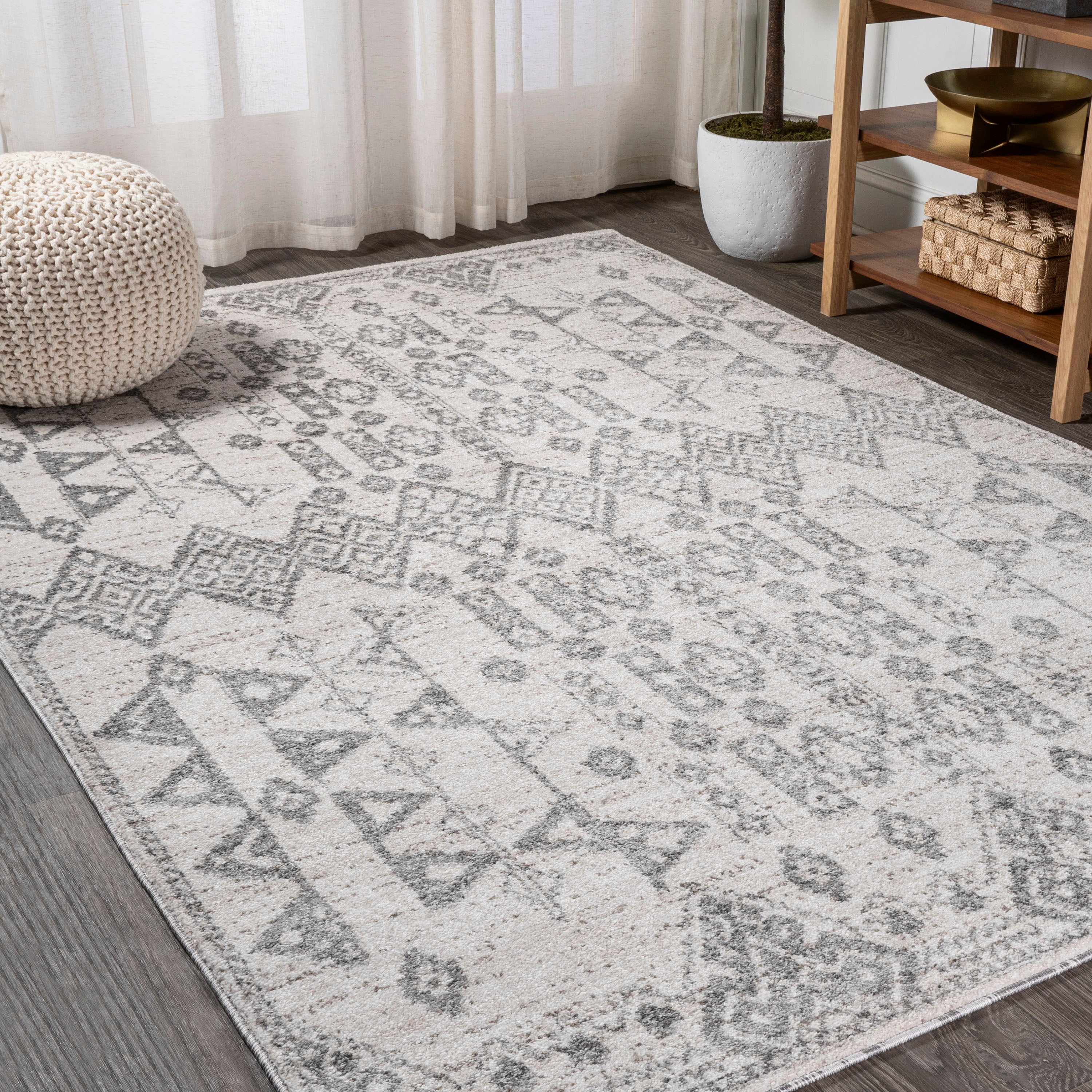 Idris Tribal Diamond Geometric Area Rug