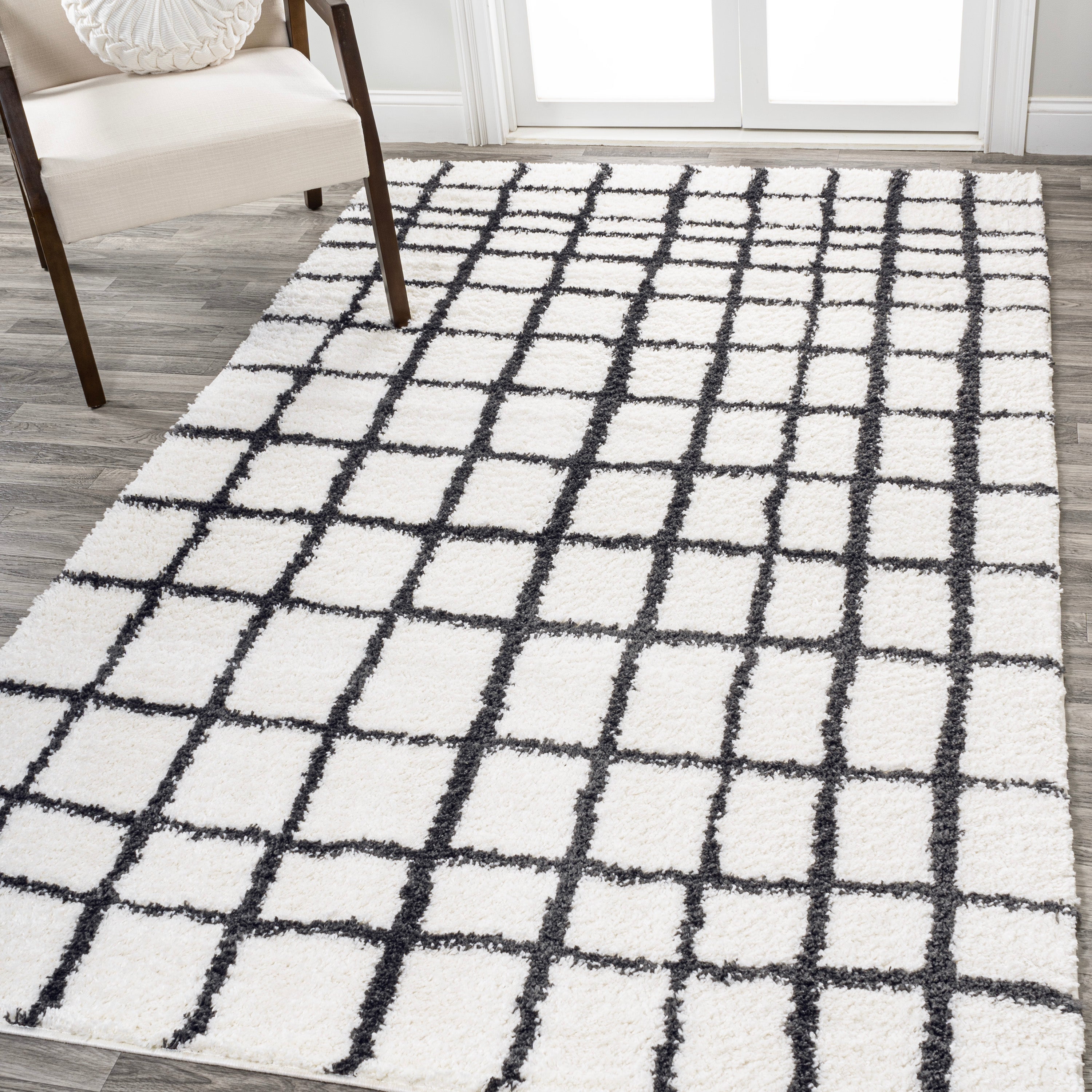 Arenal Geometric Grid Shag Area Rug