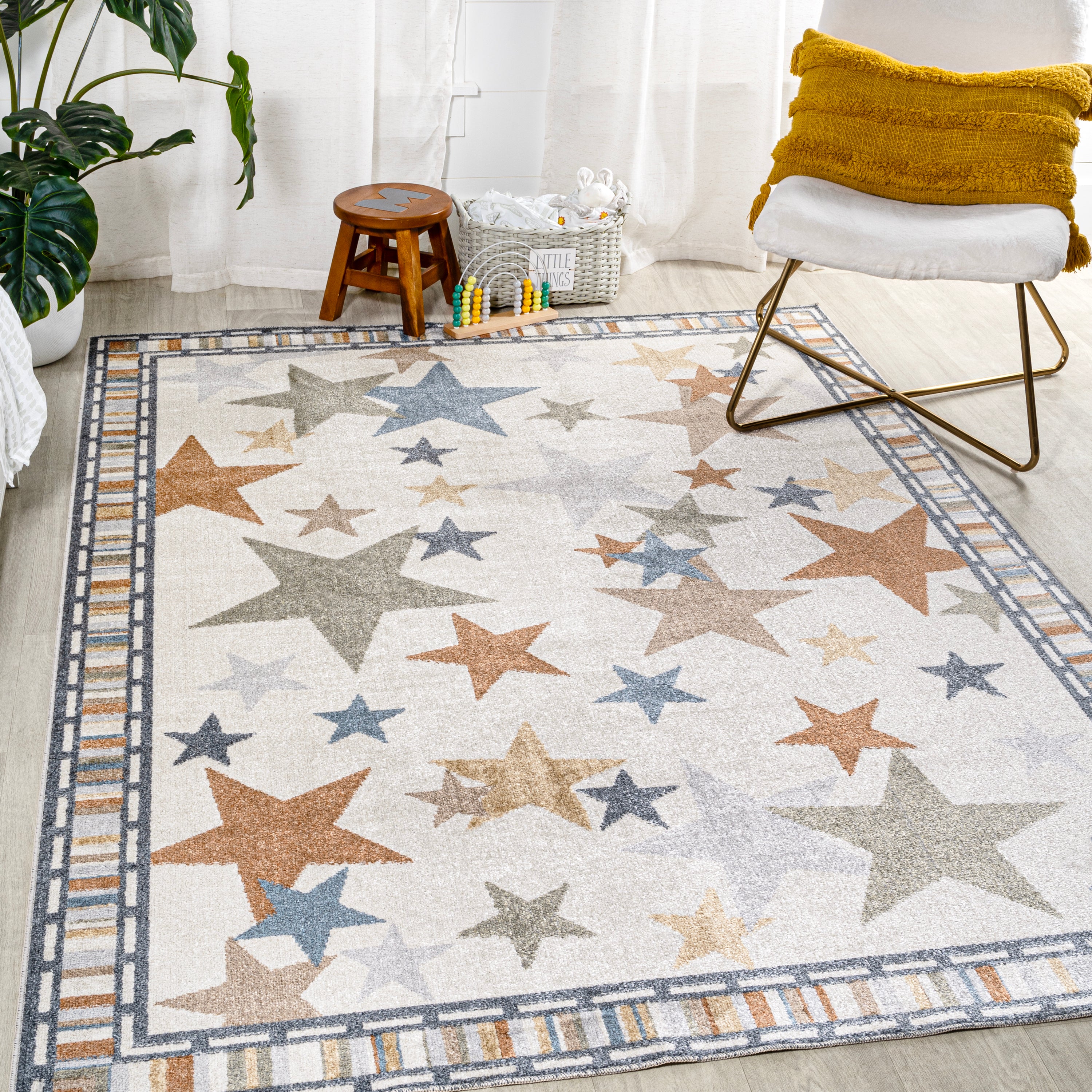 Star Gazer Geometric Machine-Washable Area Rug