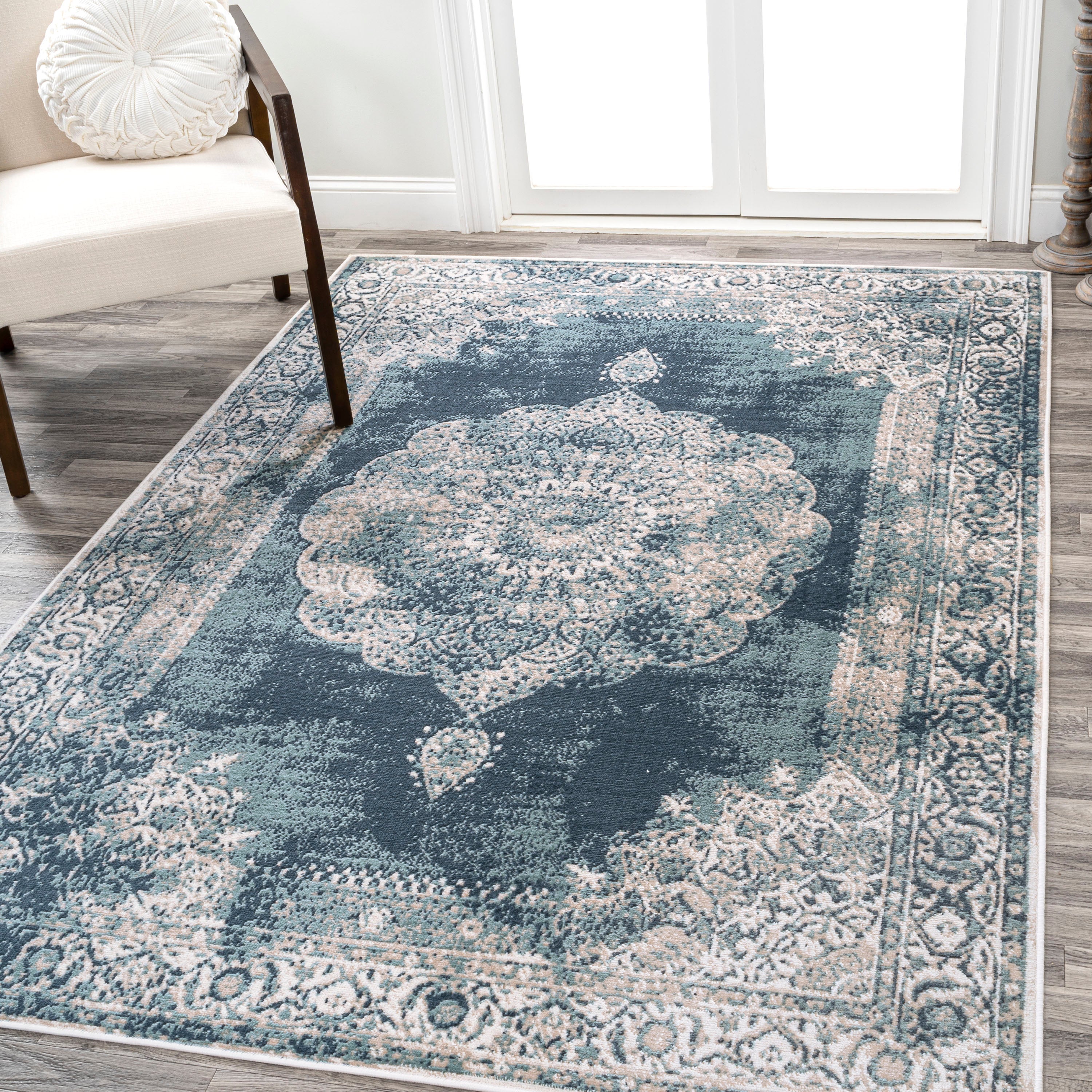 Rosalia Cottage Medallion Bohemian Area Rug