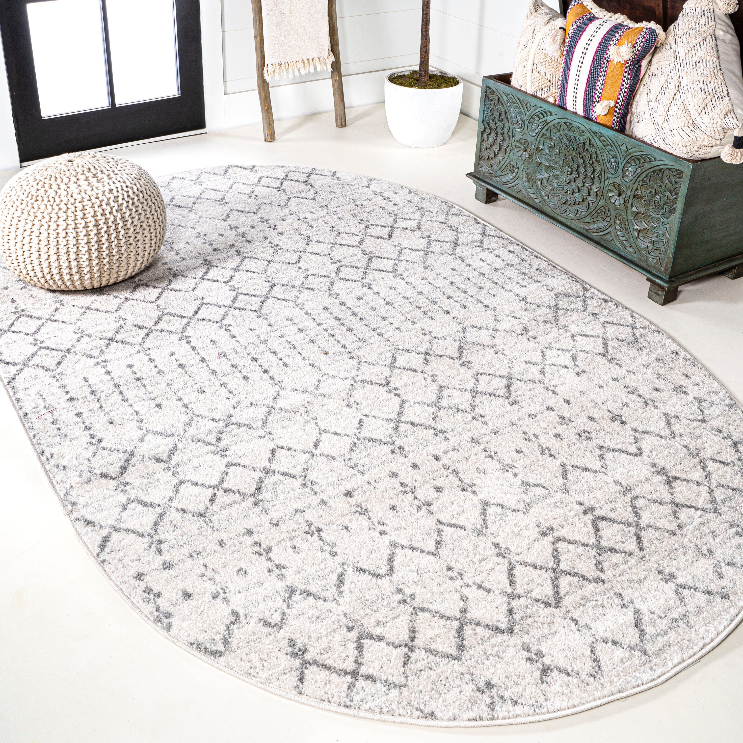 Moroccan HYPE Boho Vintage Diamond Oval Area Rug