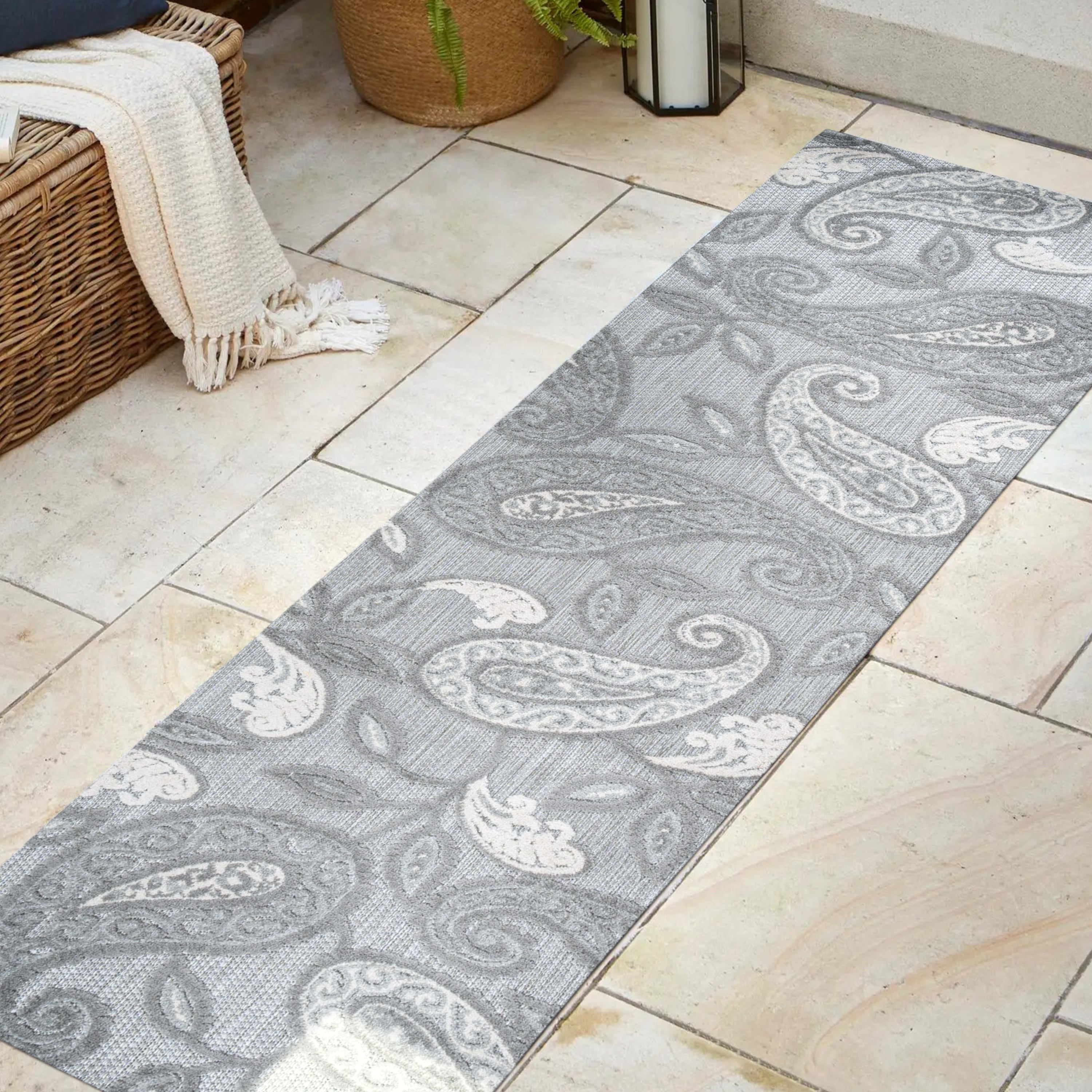 Julien Paisley High-Low Runner Rug