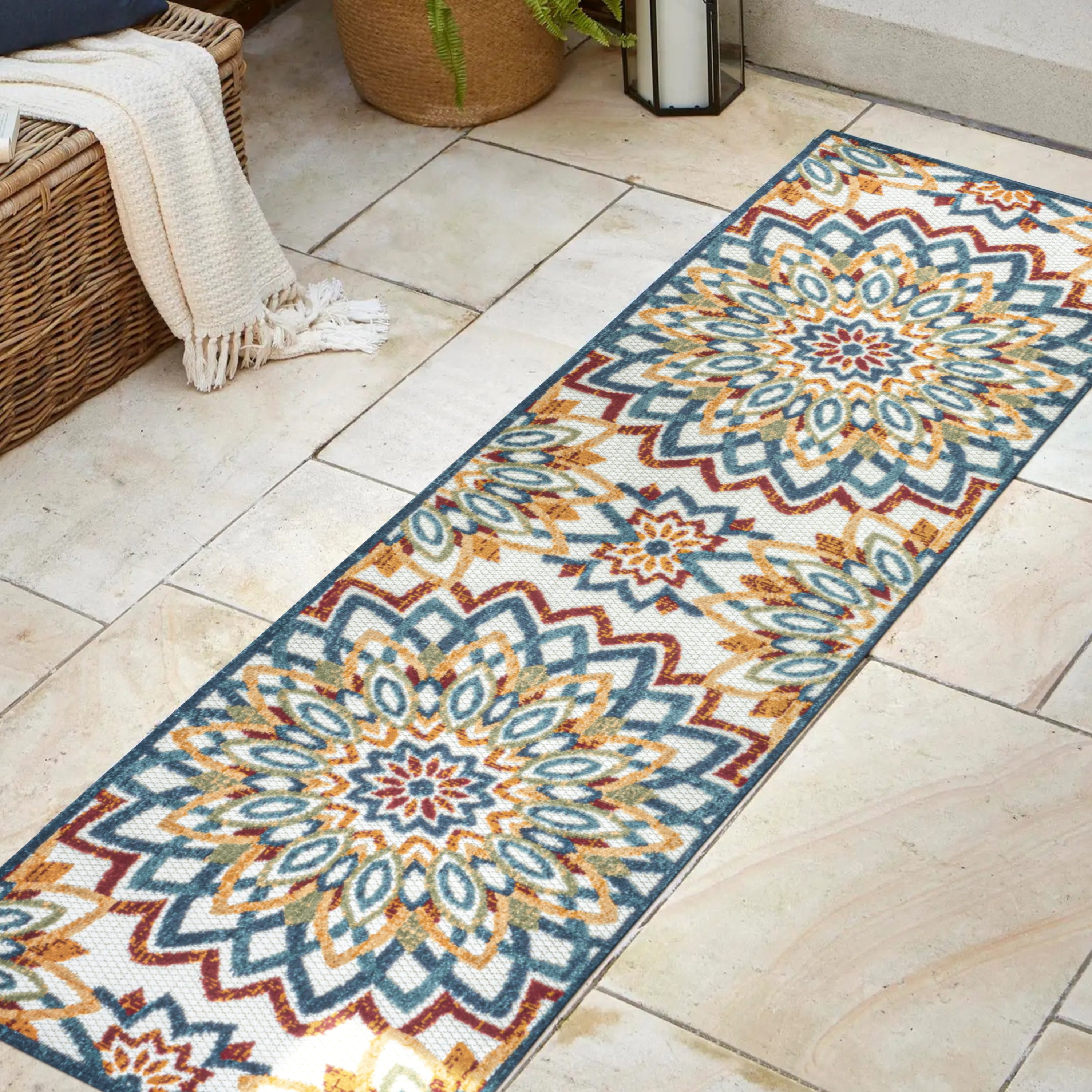 Flora Abstract Bold Mandala High-Low Indoor/Outdoor Runner Rug