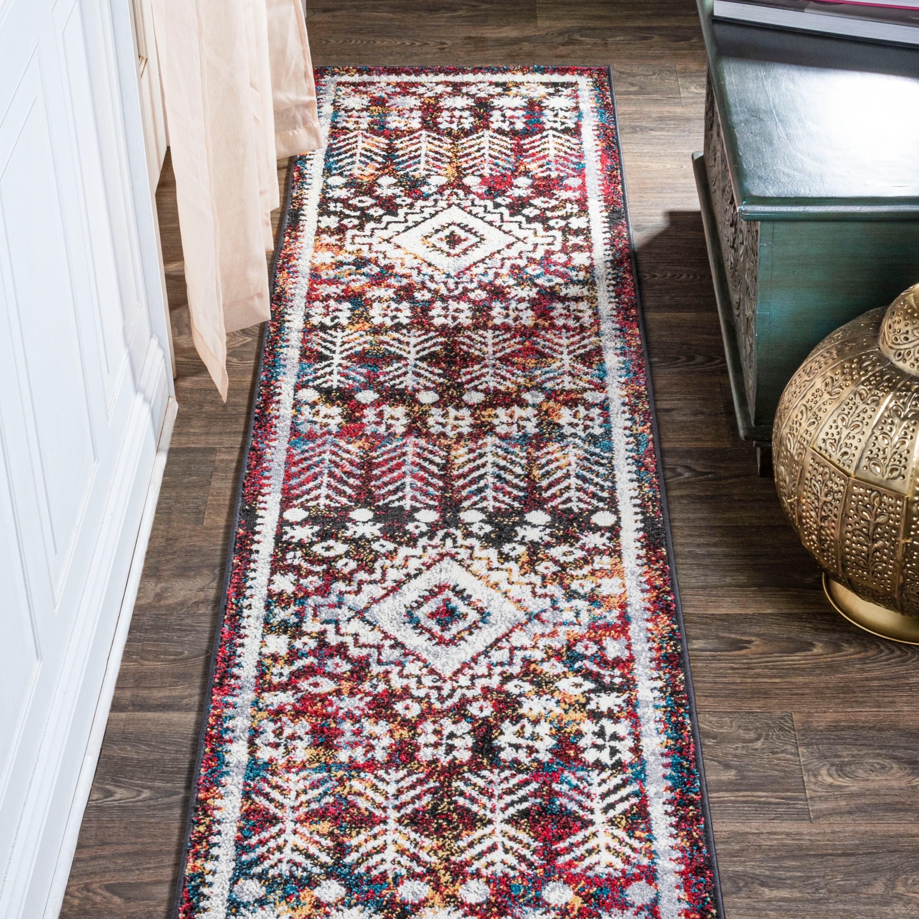 Dhiya Distressed Kilim Runner Rug