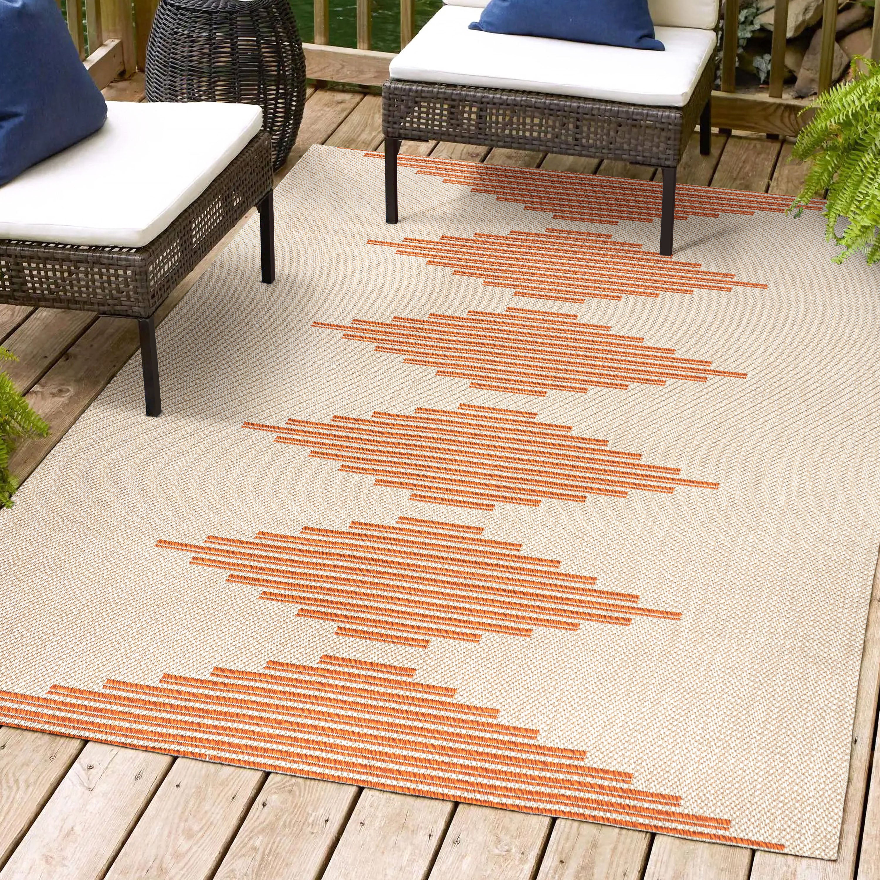 Vinales Chic Diamond Stripe Indoor/Outdoor Area Rug