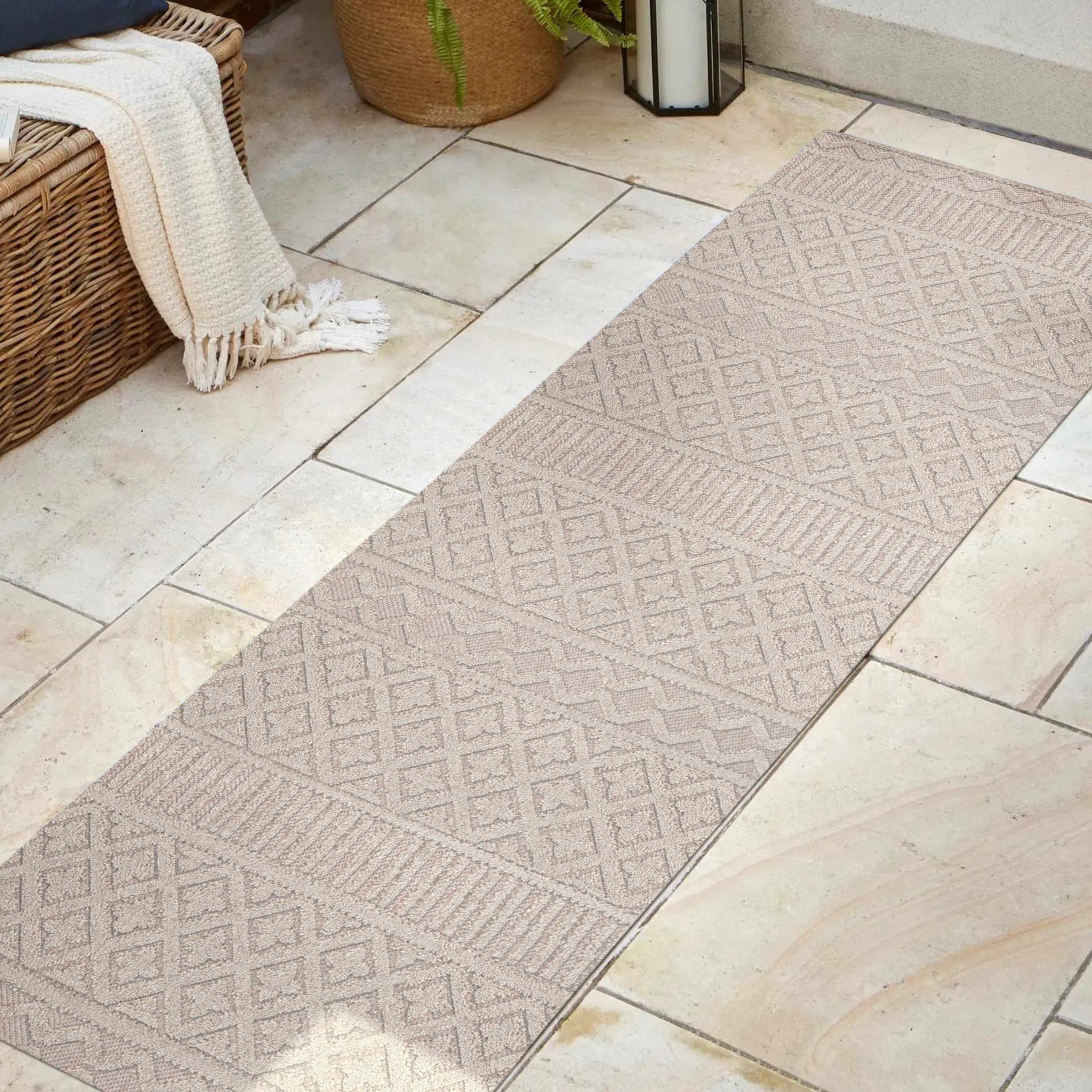 Ormond High-Low Modern Trellis Geometric Indoor/Outdoor Runner Rug