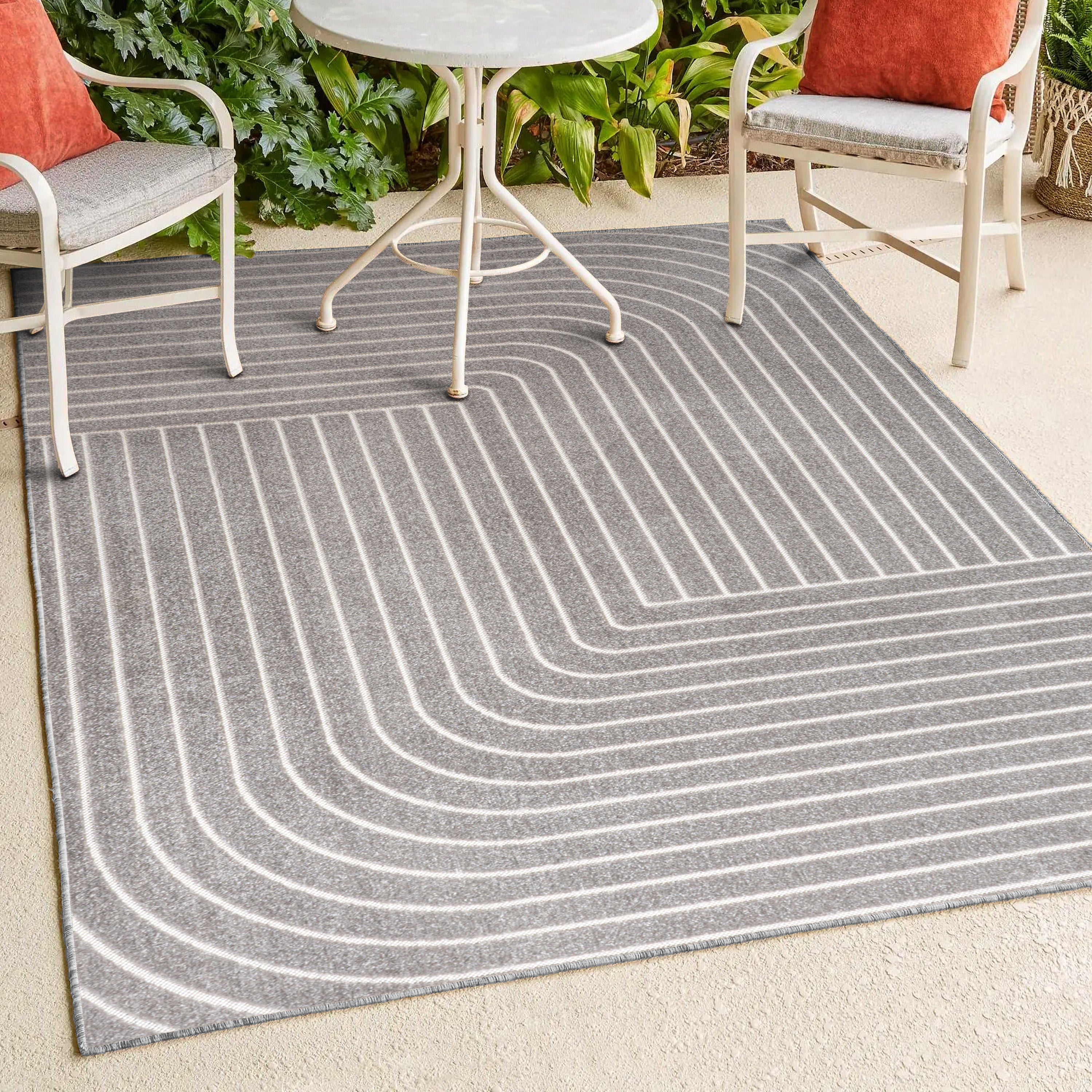 Odense High-Low Minimalist Angle Geometric Indoor/Outdoor Area Rug