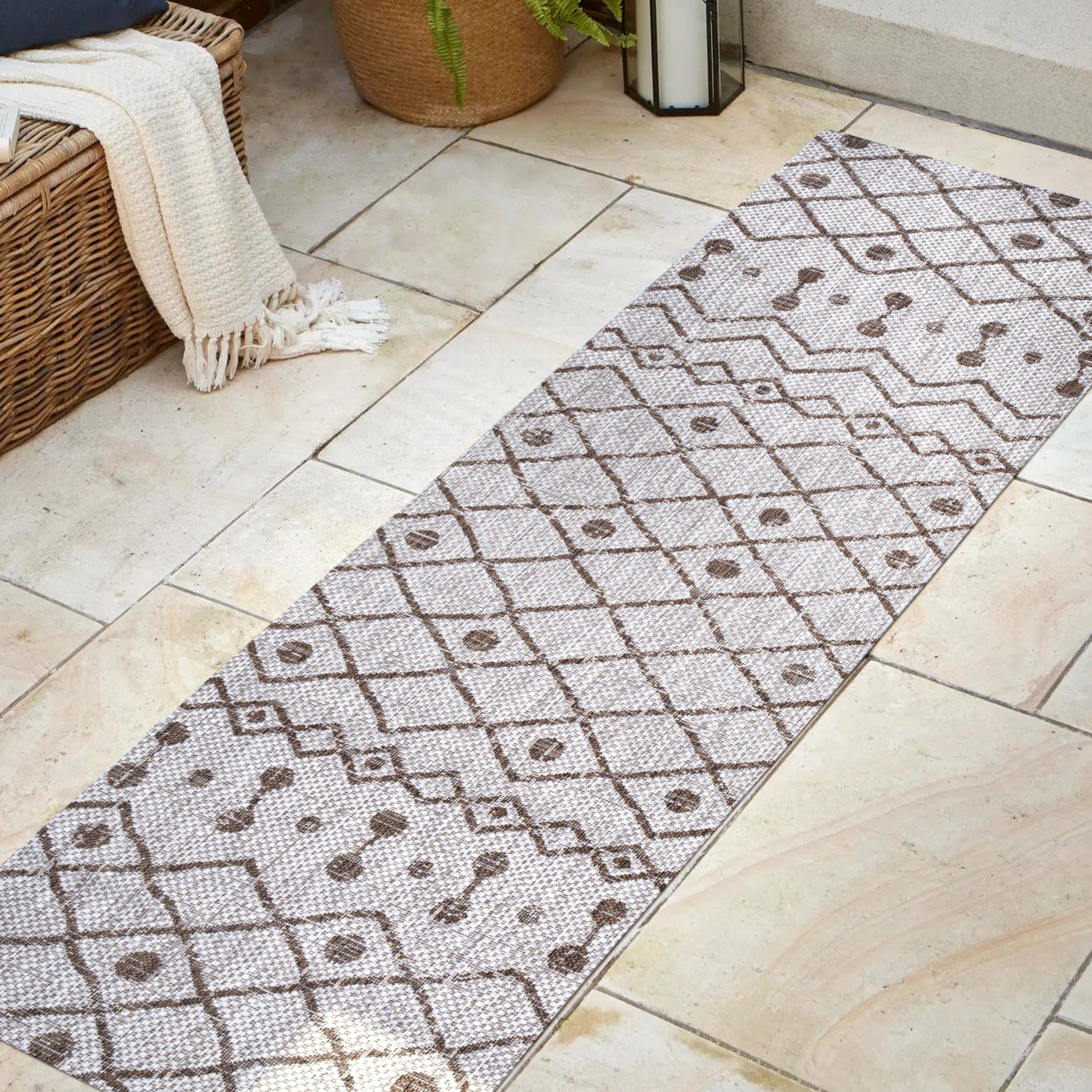 Nokat Tribal Bohemian Indoor/Outdoor Runner Rug