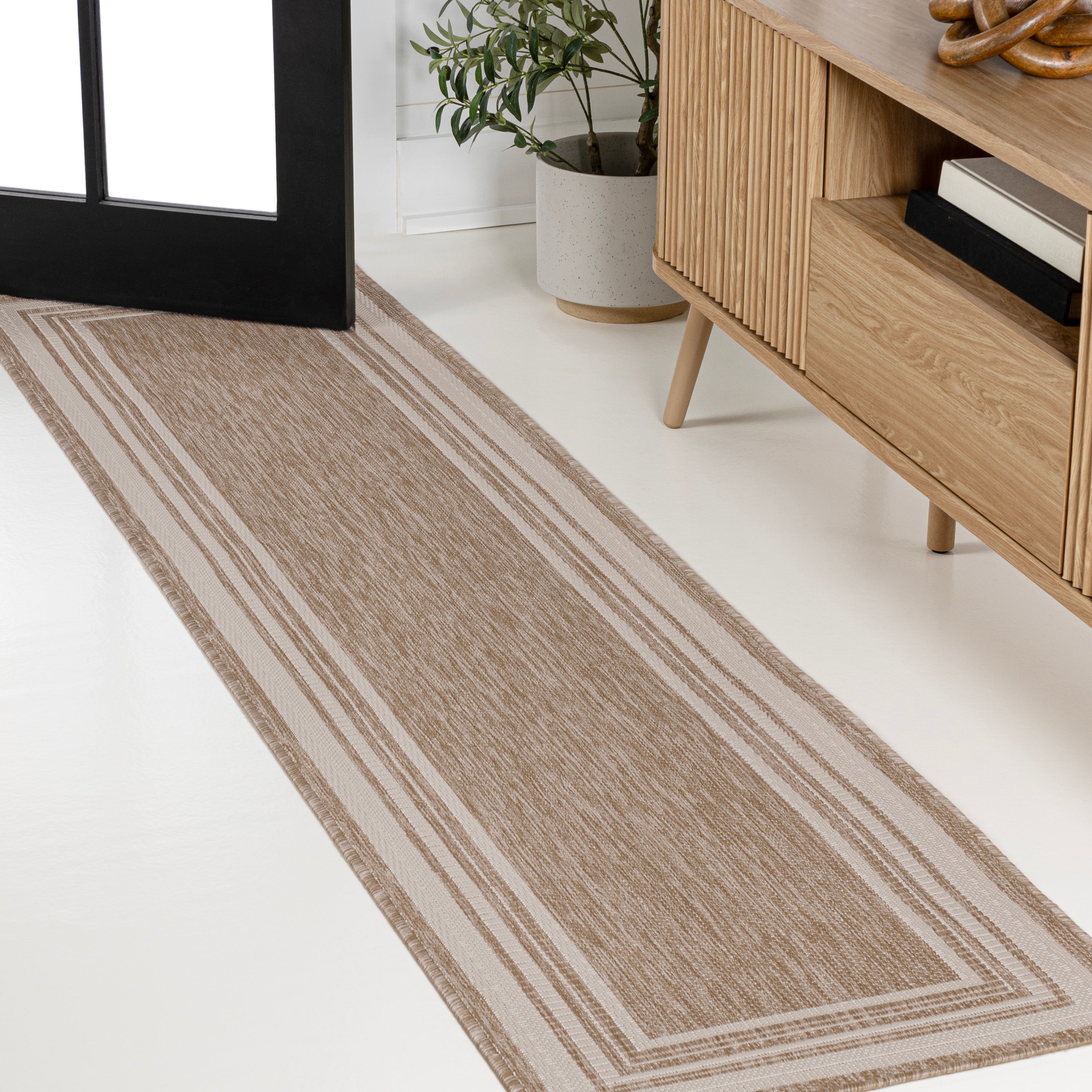 Lido Traditional Casual Pinstripe Border Indoor/Outdoor Runner Rug