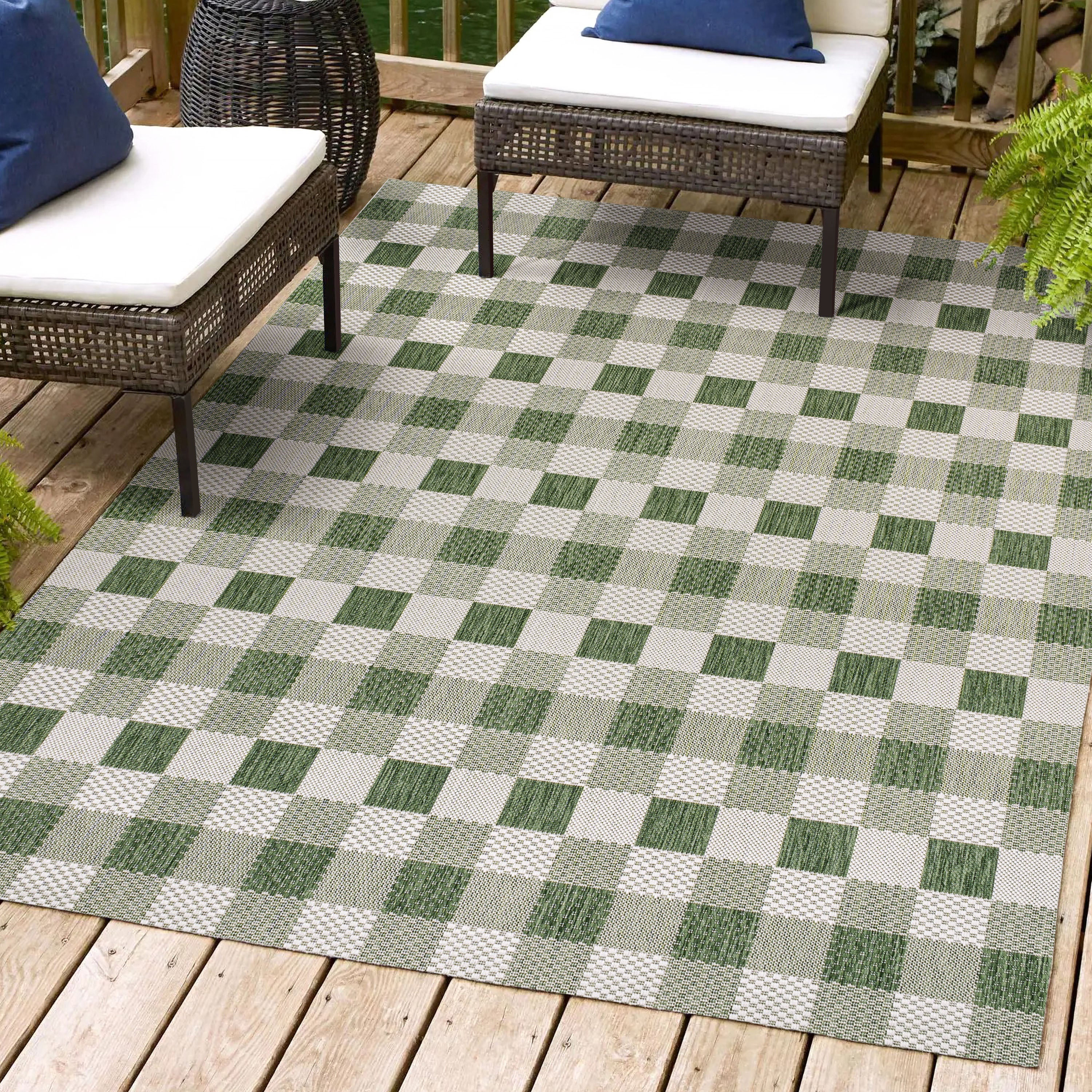 Darcy Traditional Geometric Simple  Gingham Indoor/Outdoor Area Rug