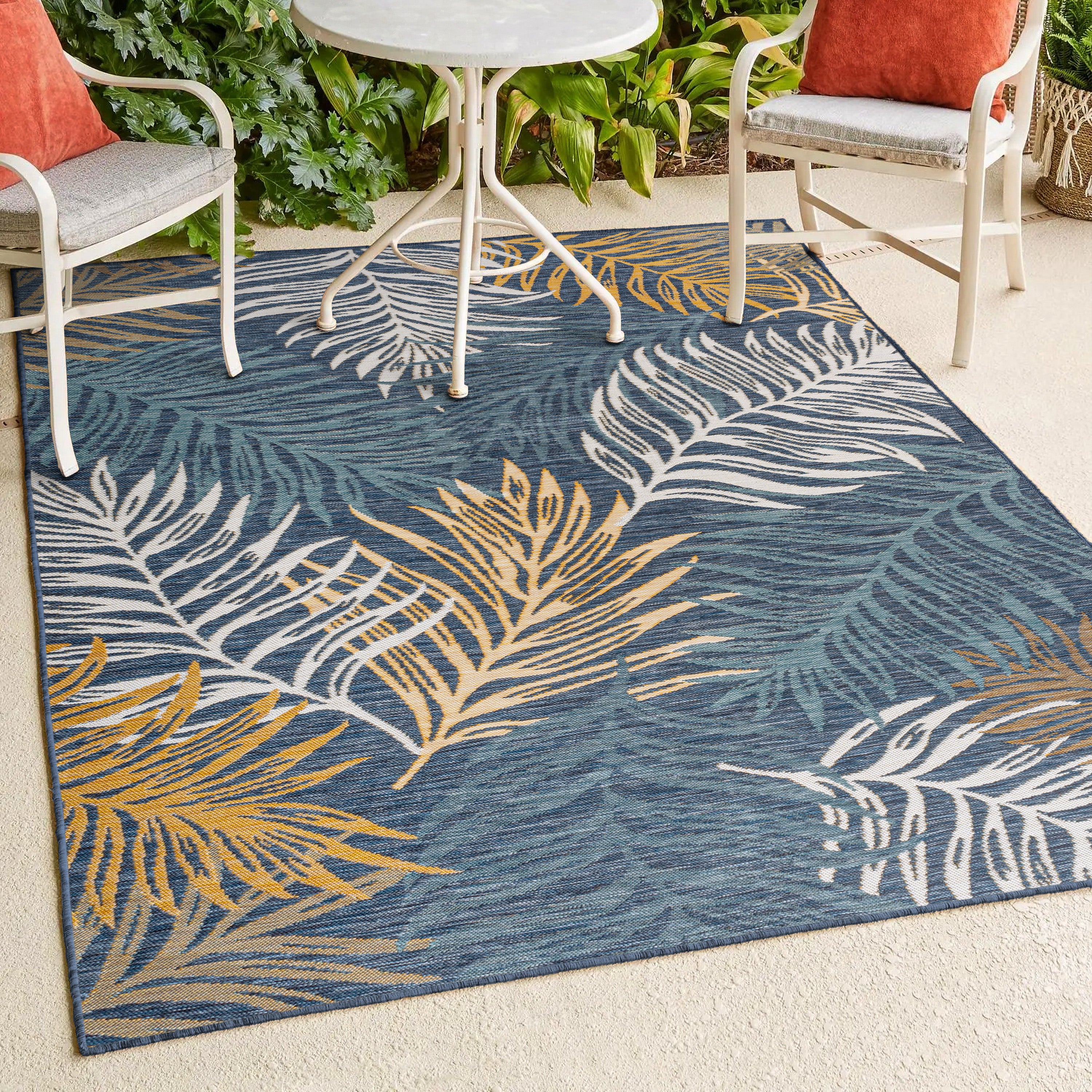 Calypso Coastal Casual Palm Frond Reversible Machine-Washable Indoor/Outdoor Area Rug