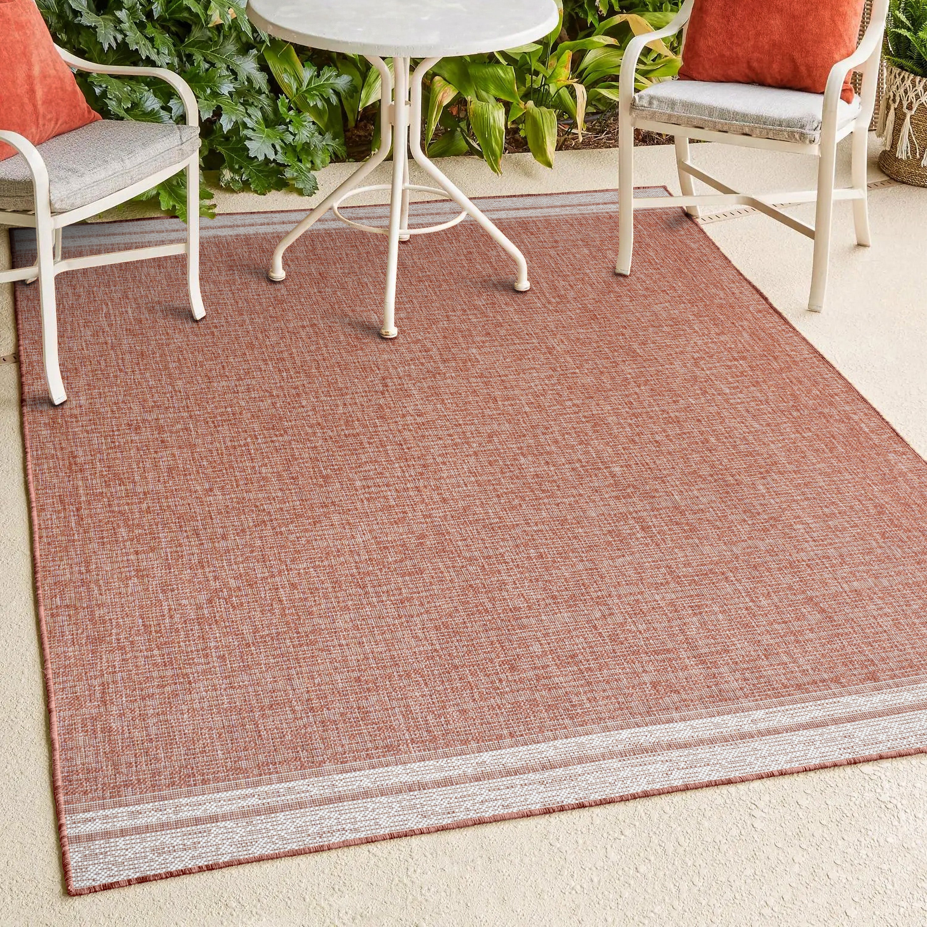 Alda Modern Minimalist Mingled Chic Solid Indoor/Outdoor Area Rug