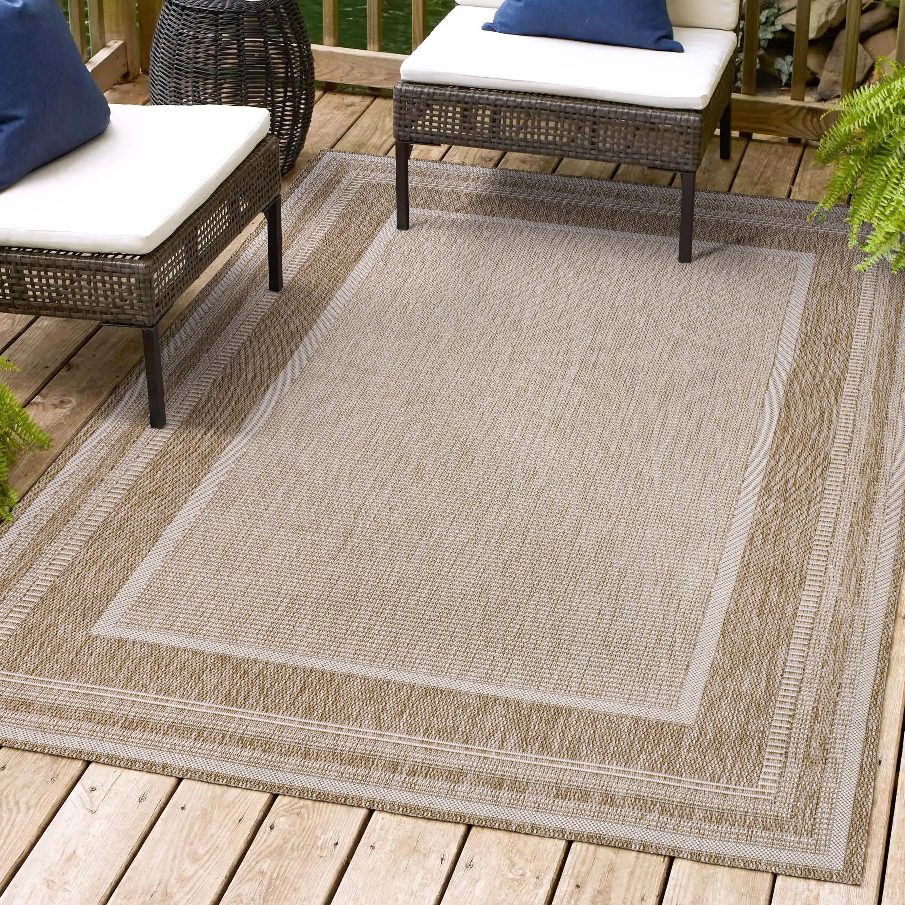 Beckett Classic Casual Border Stripe Indoor/Outdoor Area Rug