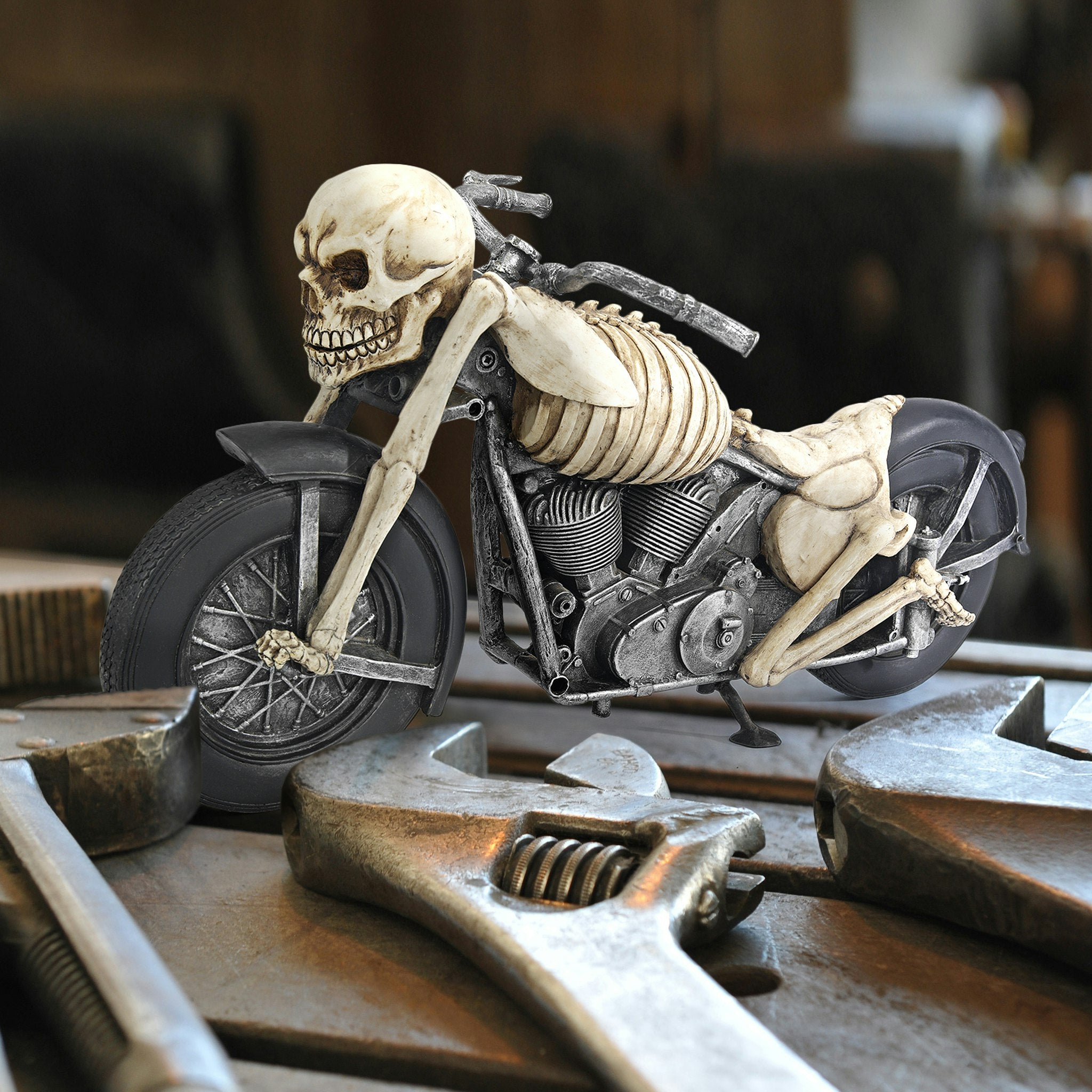 Bone Chillin' Skeleton Motorcycle Statue