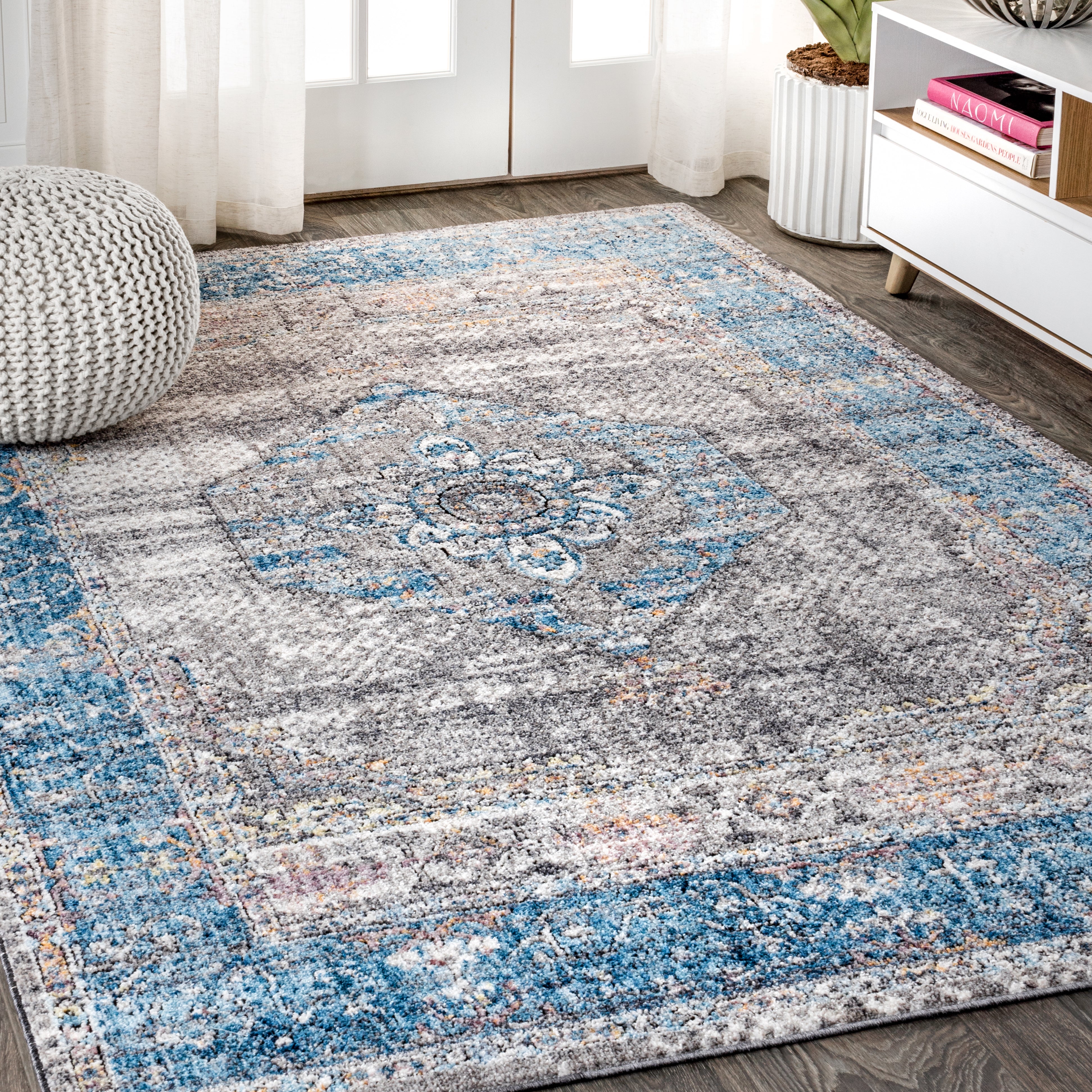 Anatolia Vintage Medallion Peacock Area Rug