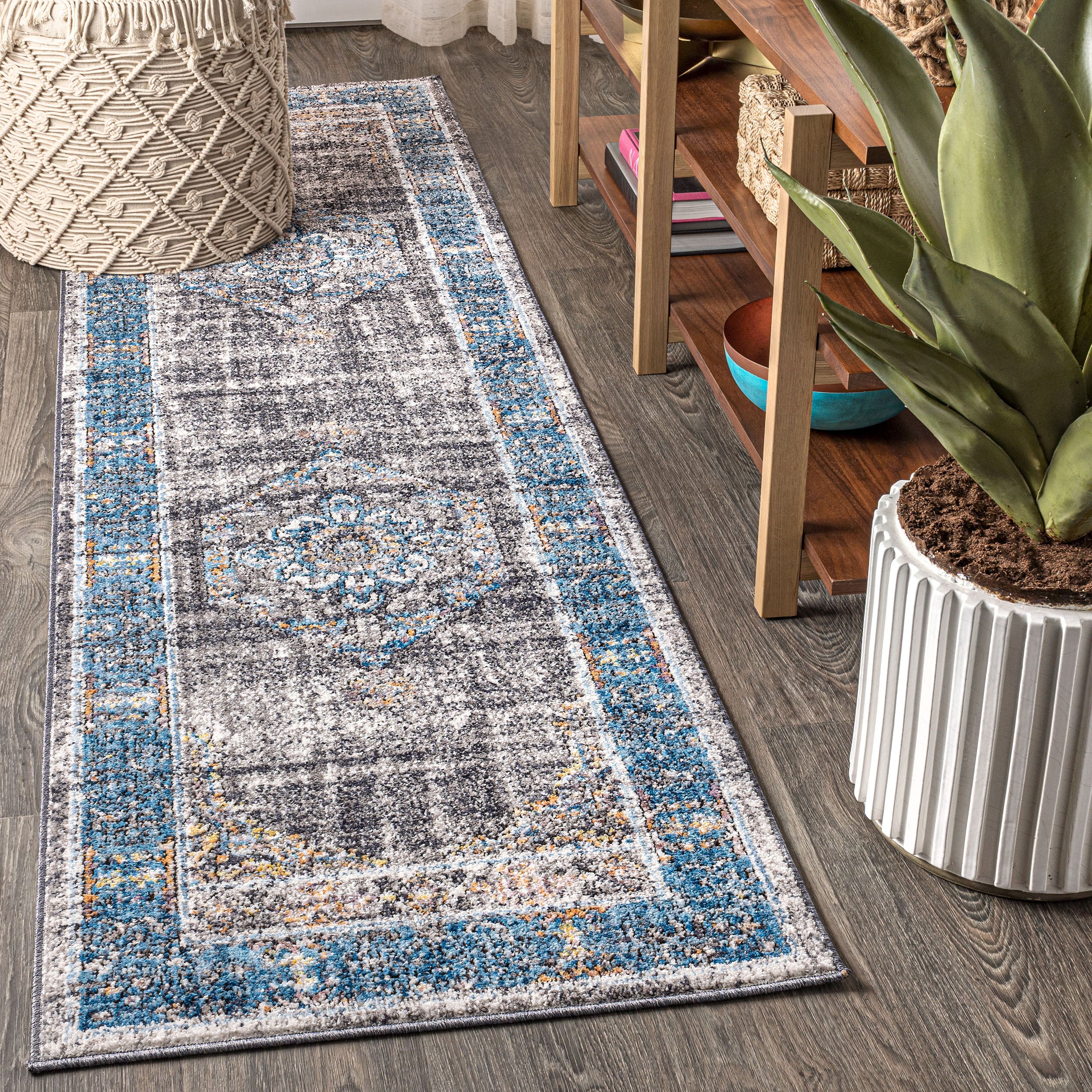 Anatolia Vintage Medallion Peacock Runner Rug