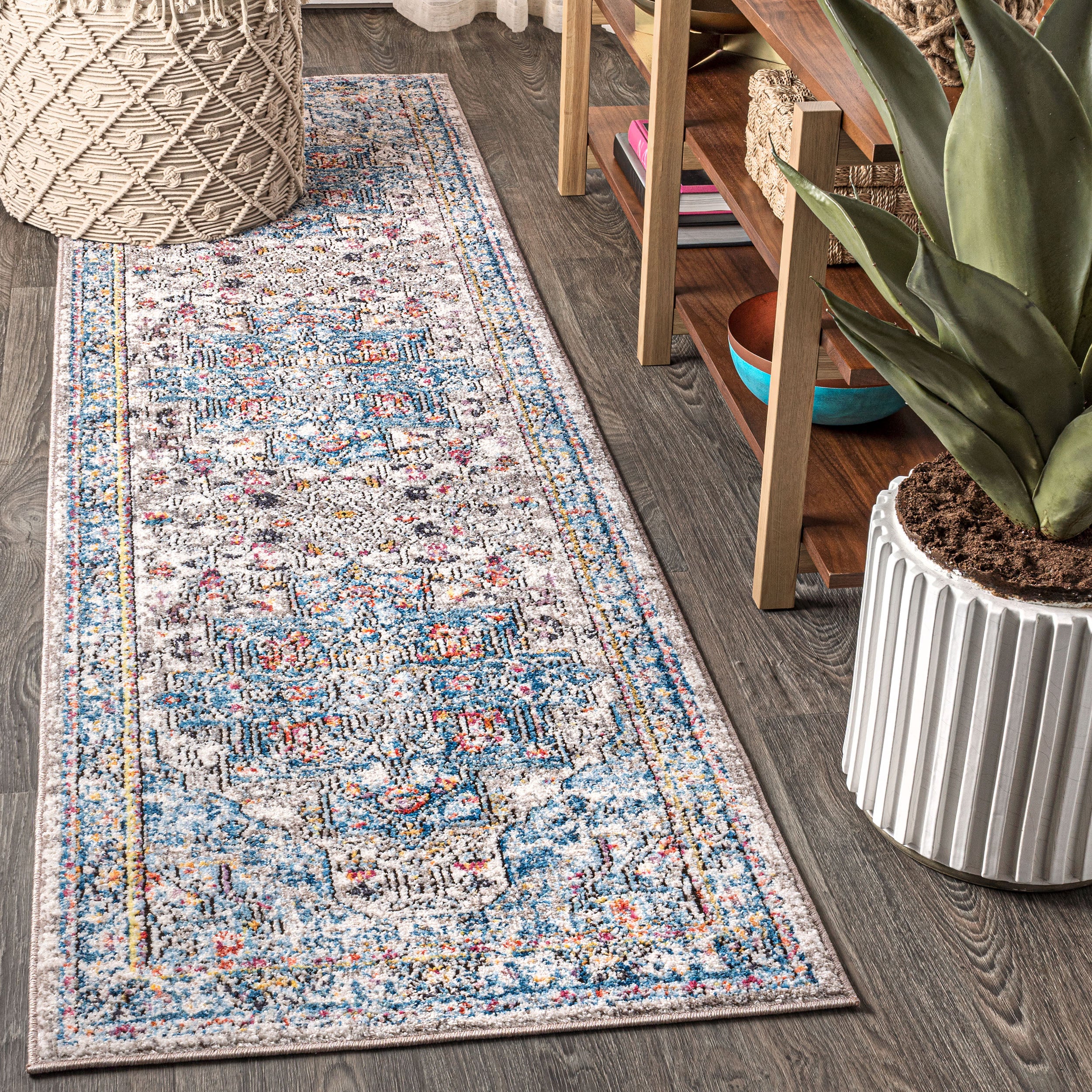 Manisa Vintage Medallion Runner Rug