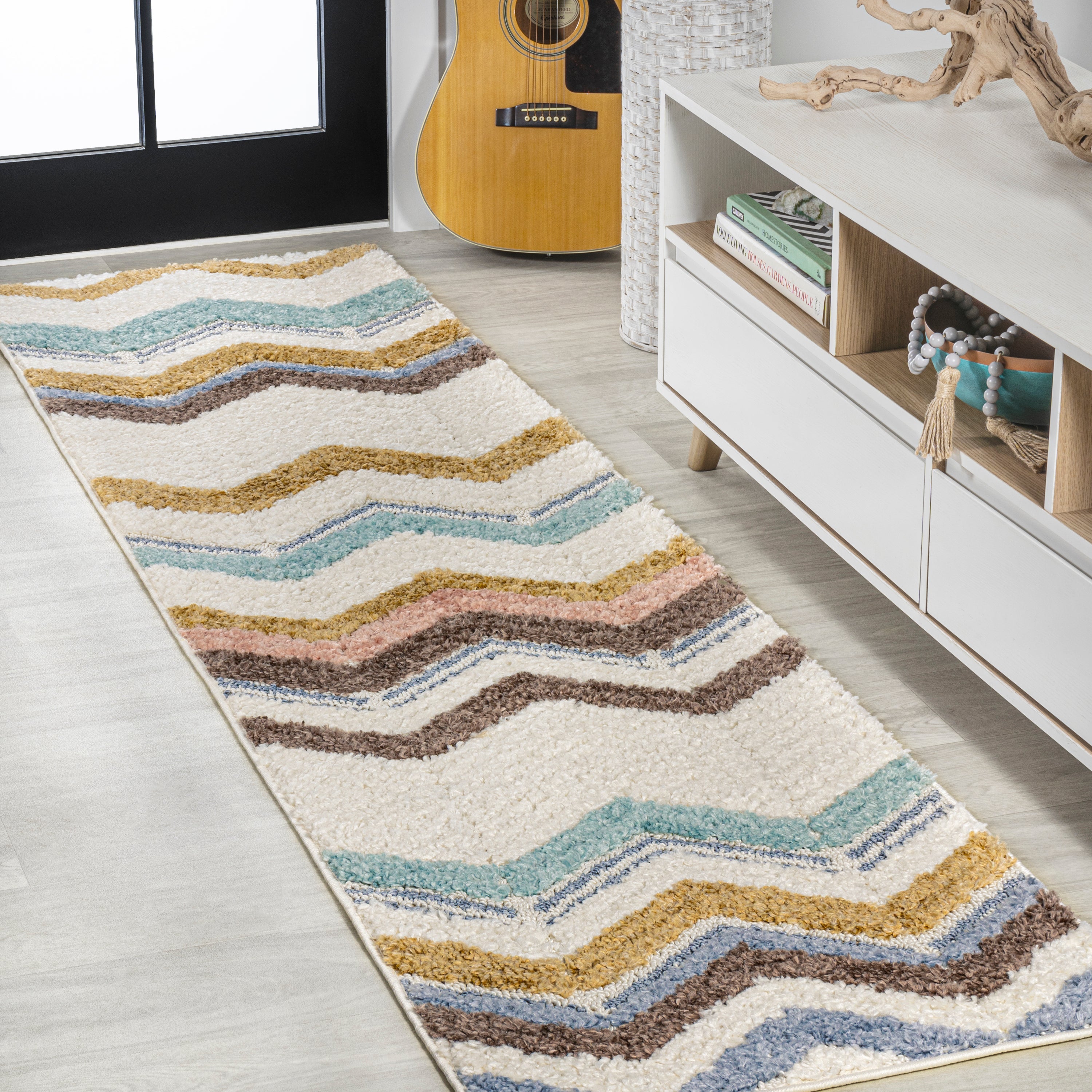 Elin Chevron High-Low Runner Rug