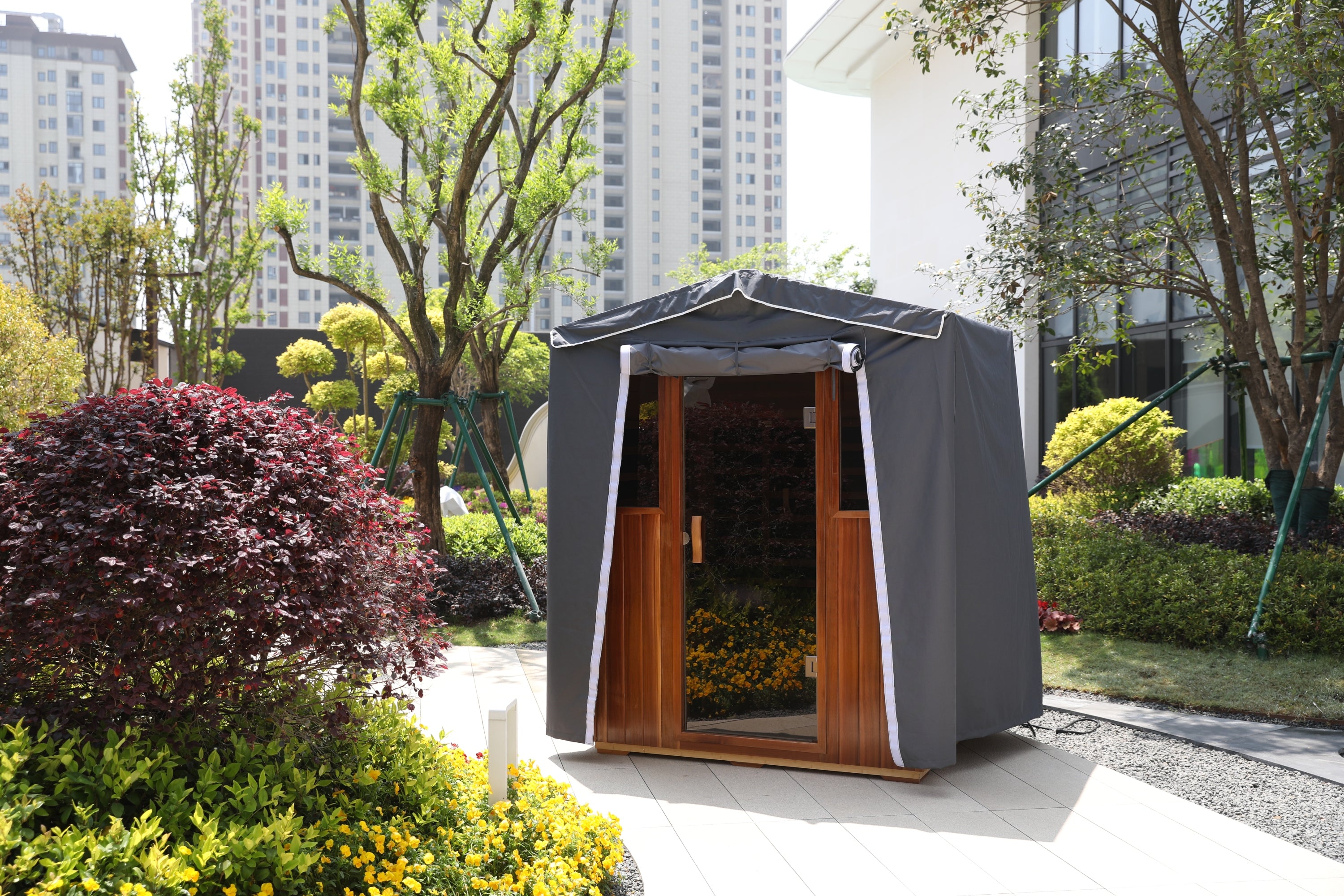 Sauna outdoor rain cover for four people