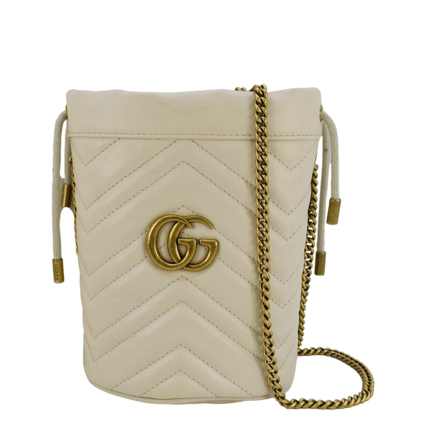 GUCCI GG Marmont Mini Matelasse Chevron Leather Bucket Crossbody Bag Off White 575163